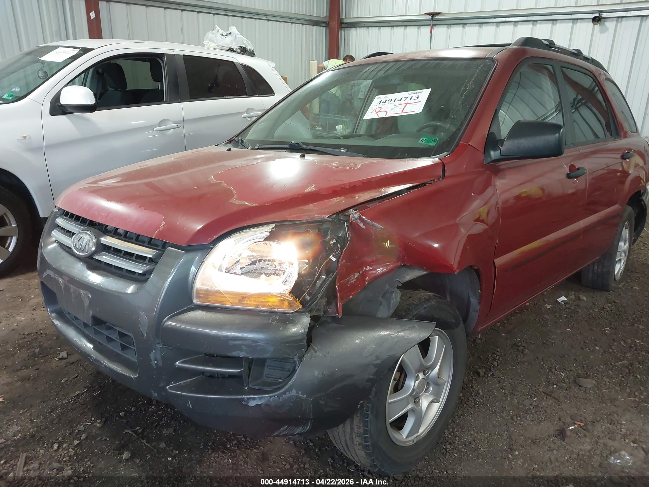 KIA SPORTAGE image 6