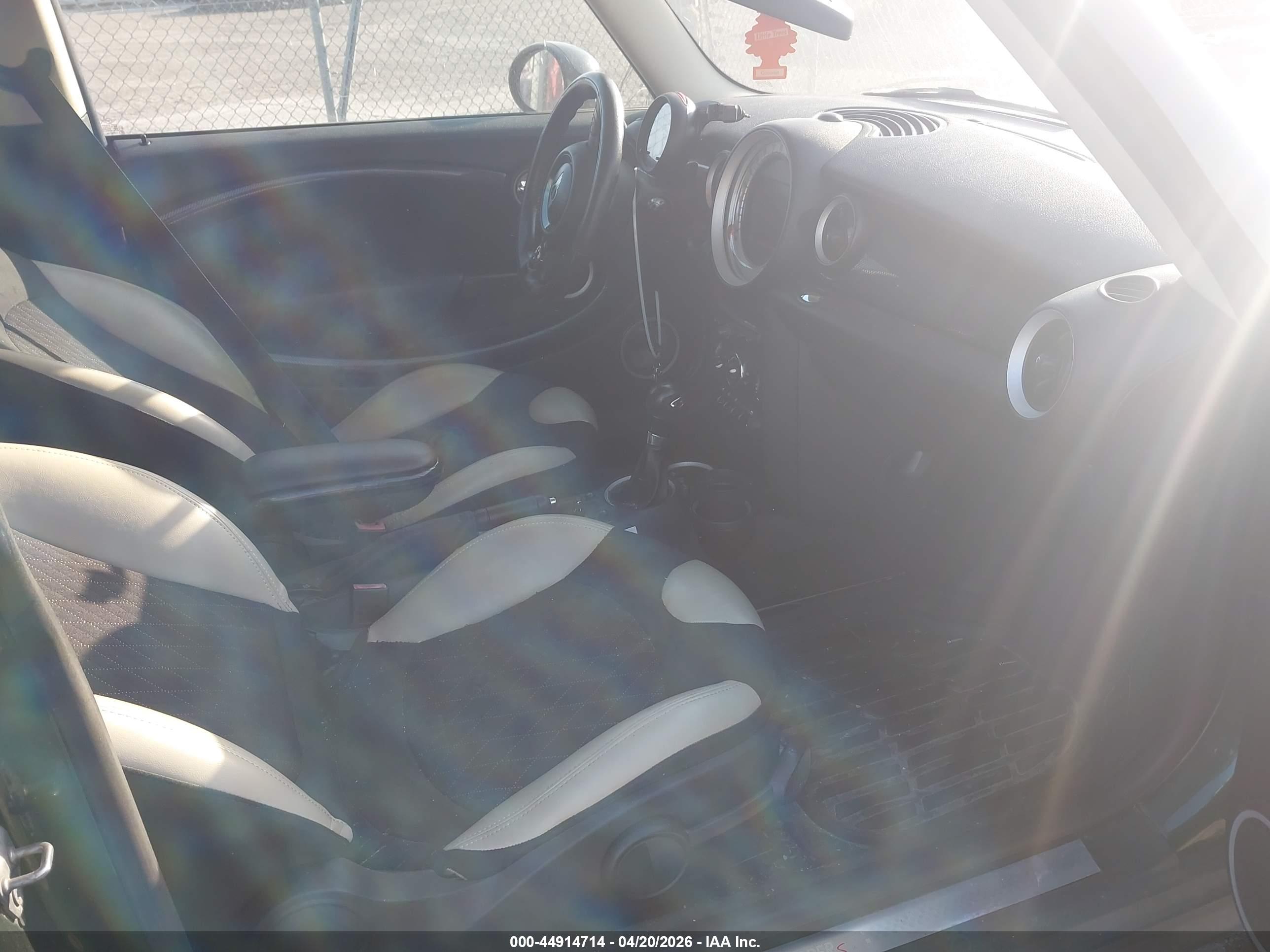 MINI CLUBMAN image 5