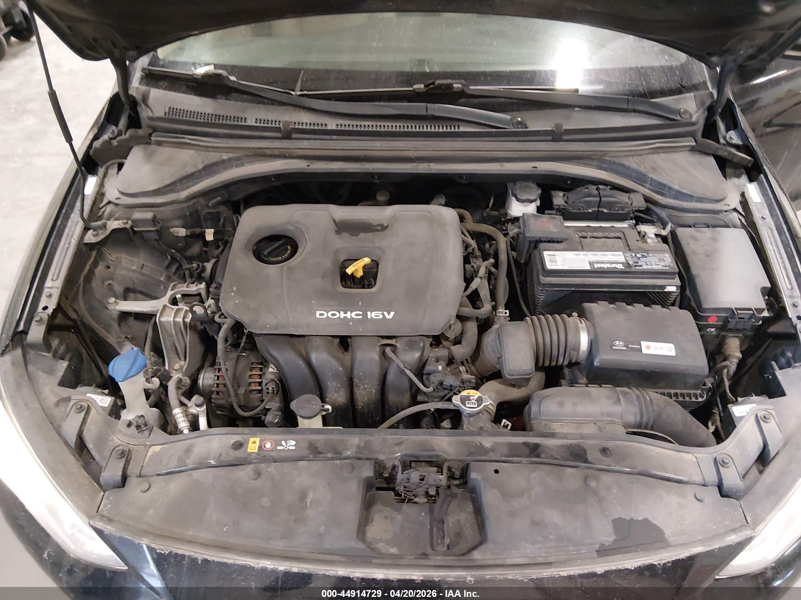 HYUNDAI ELANTRA image 10