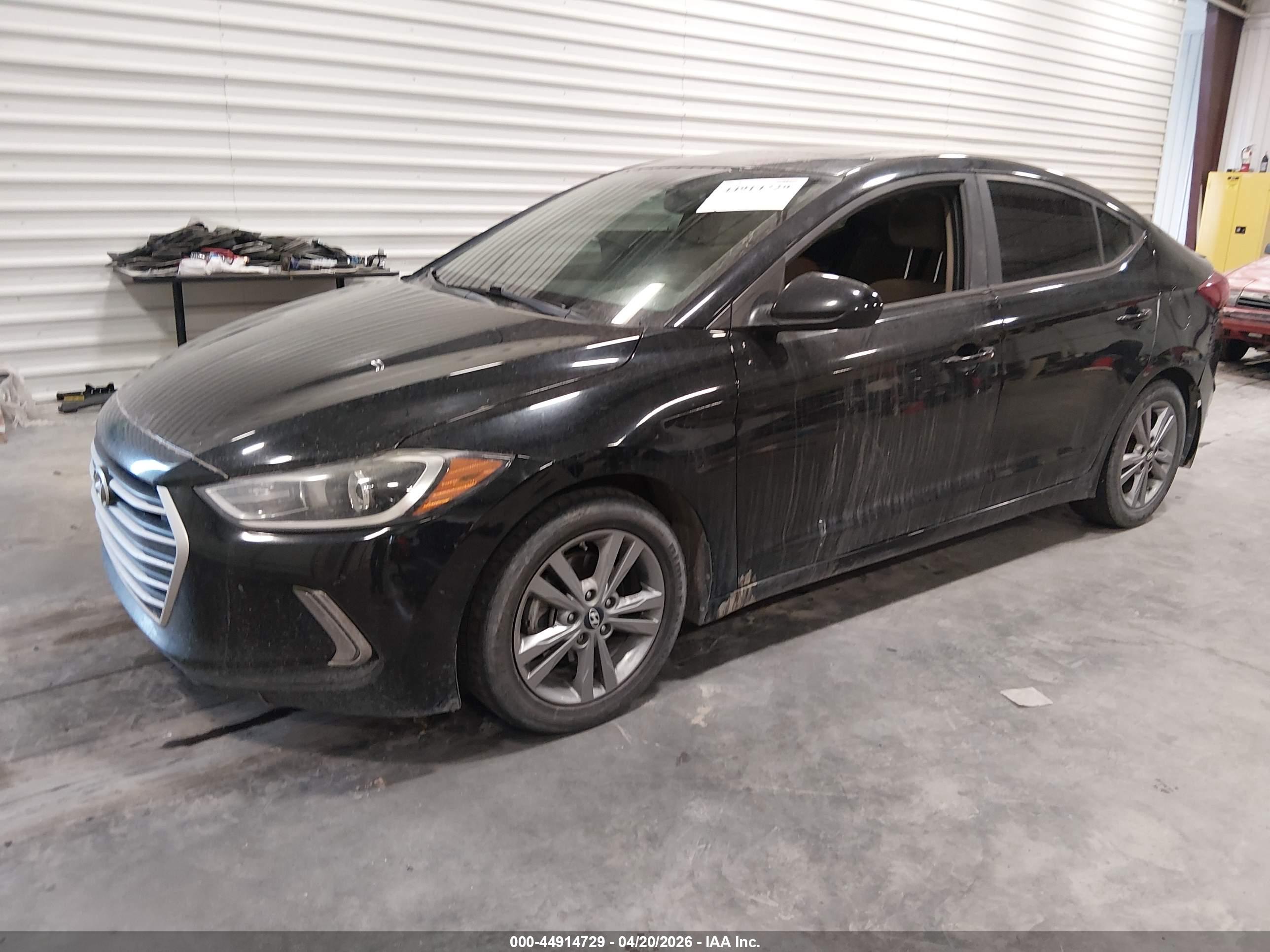 HYUNDAI ELANTRA image 2