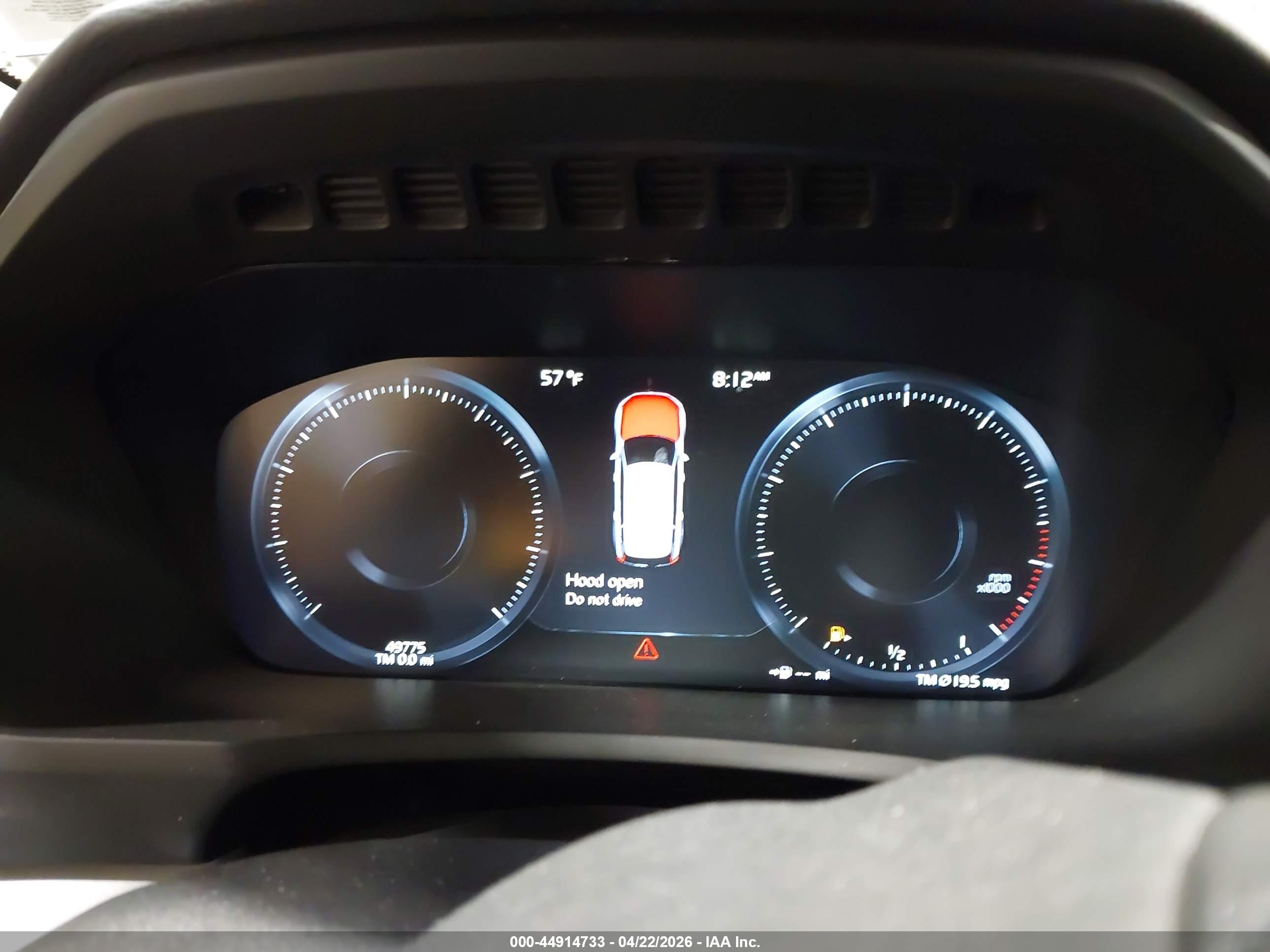 VOLVO XC90 image 7