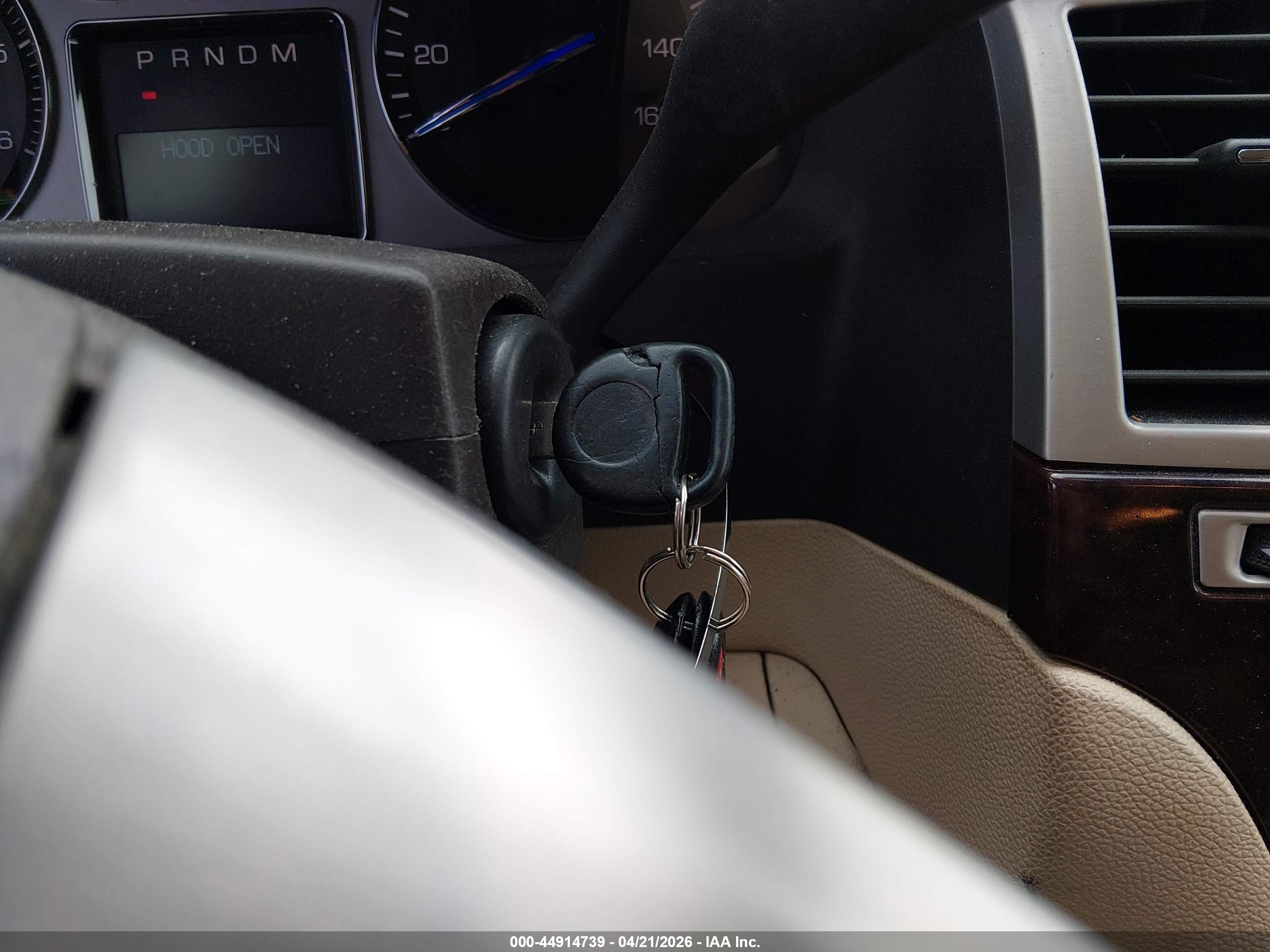 CADILLAC ESCALADE image 11