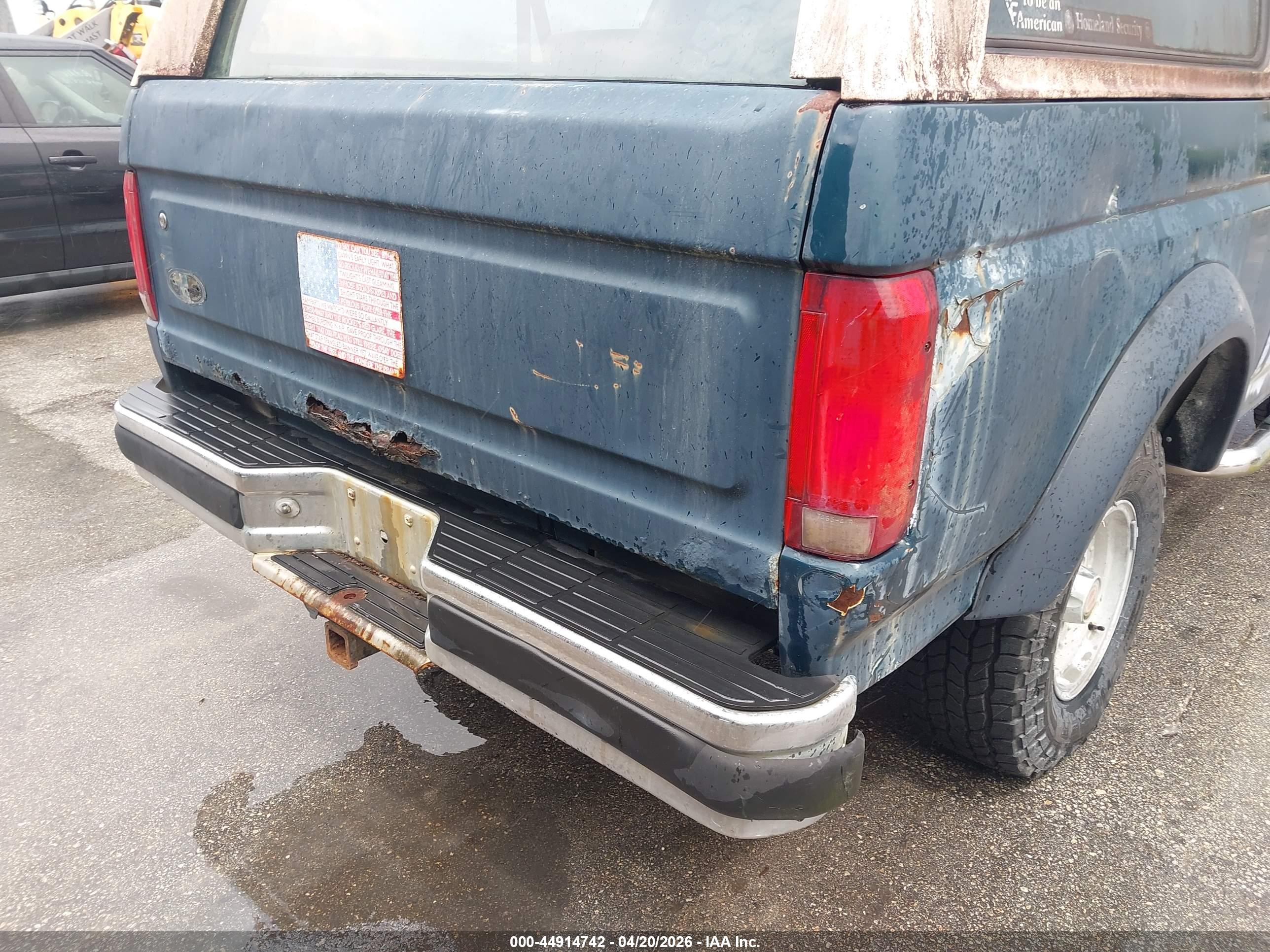FORD BRONCO image 6