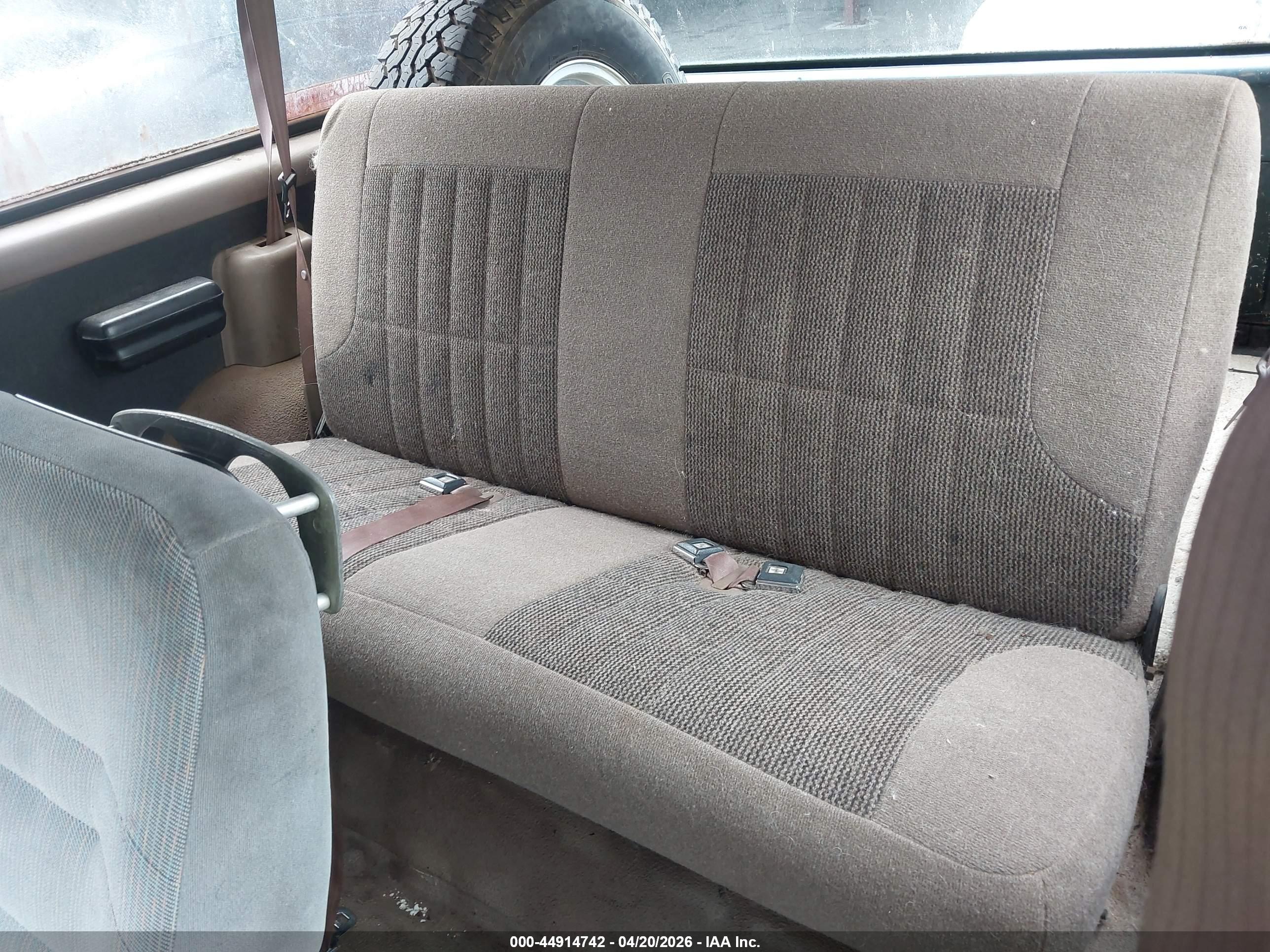 FORD BRONCO image 8