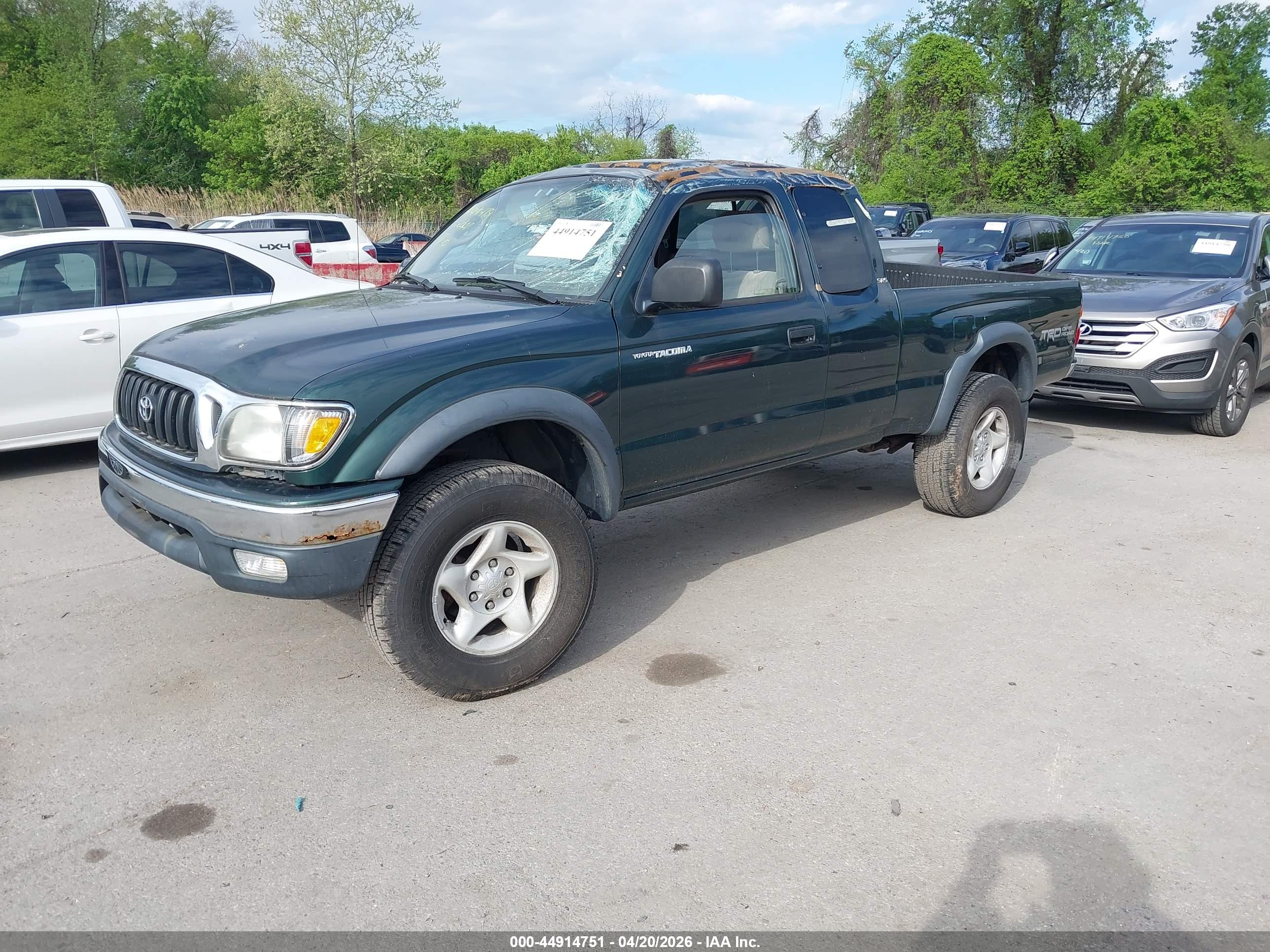TOYOTA TACOMA image 2