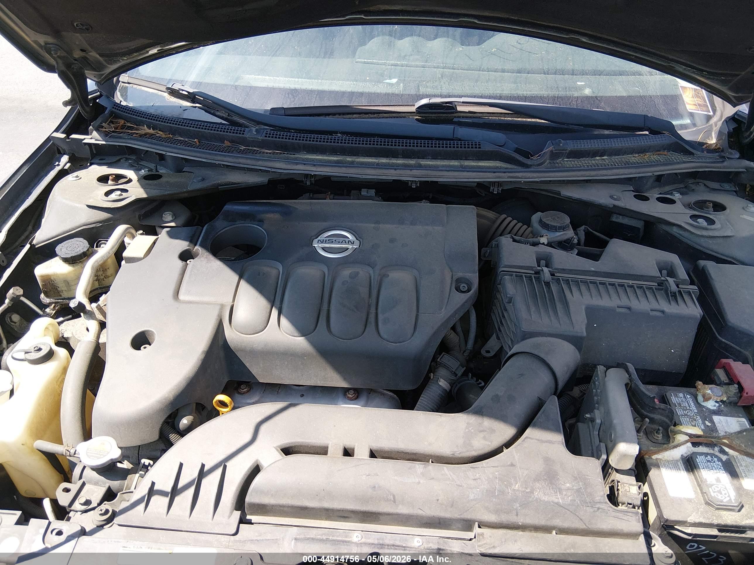 NISSAN ALTIMA image 10