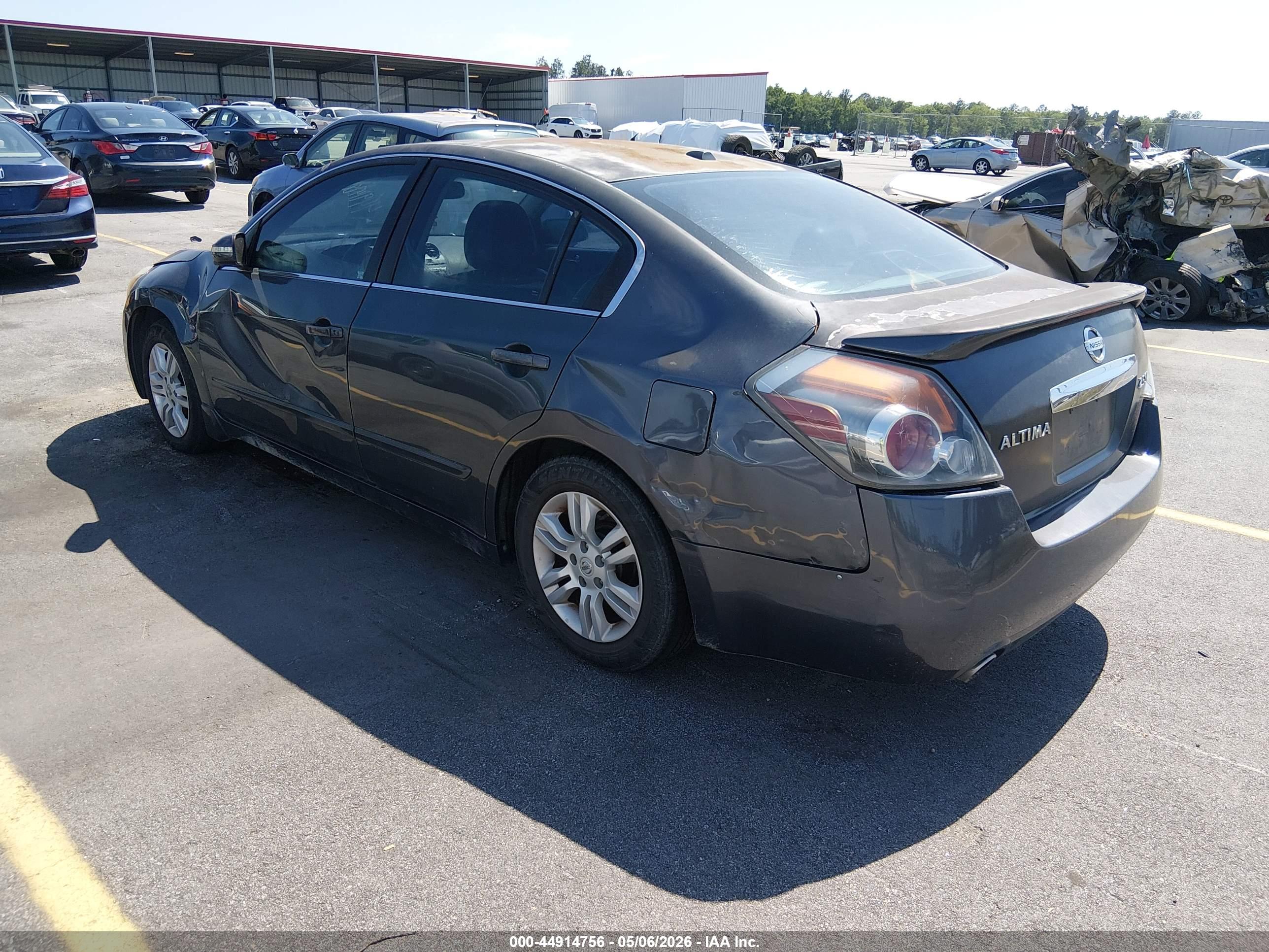 NISSAN ALTIMA image 3