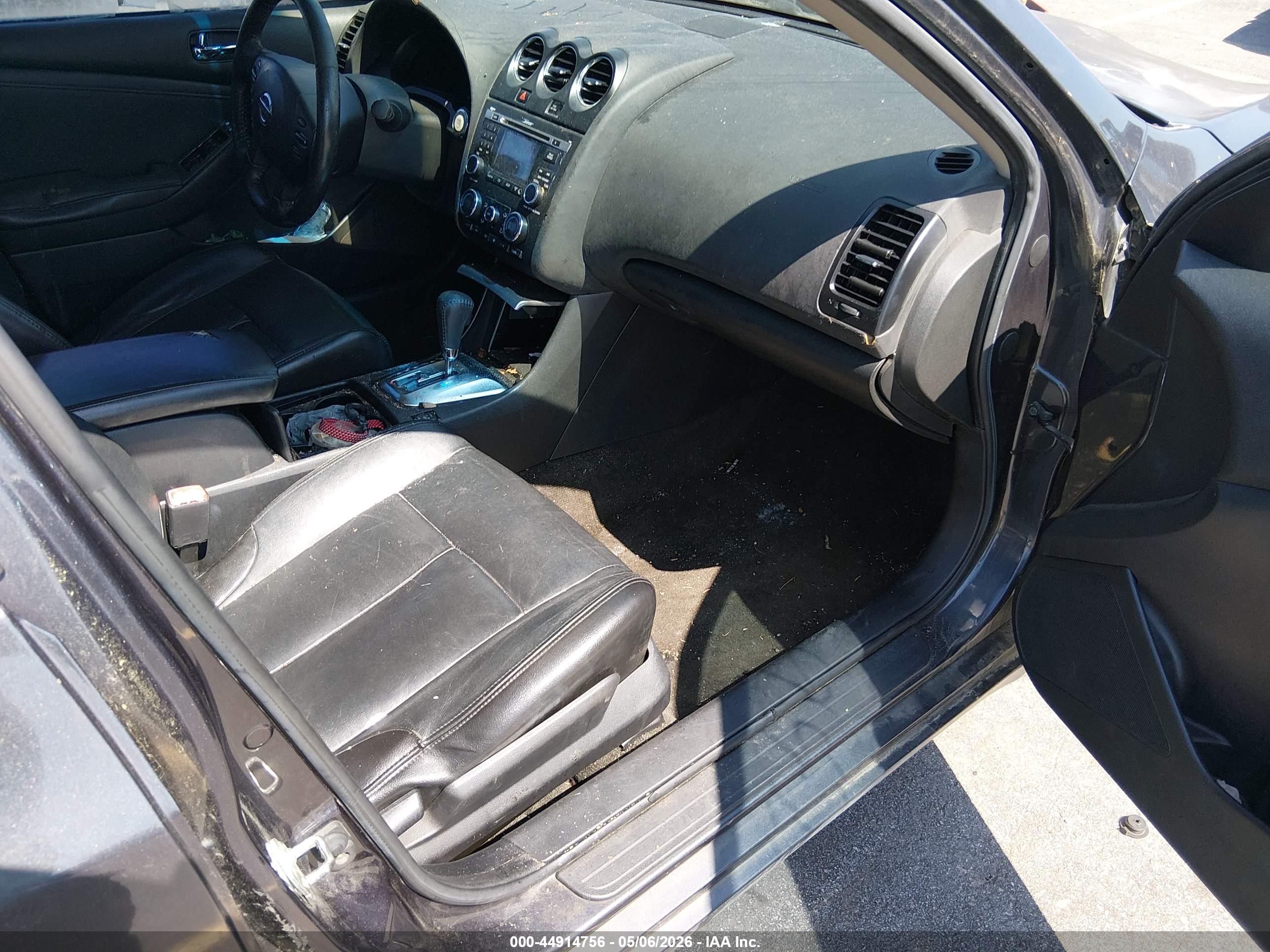 NISSAN ALTIMA image 5