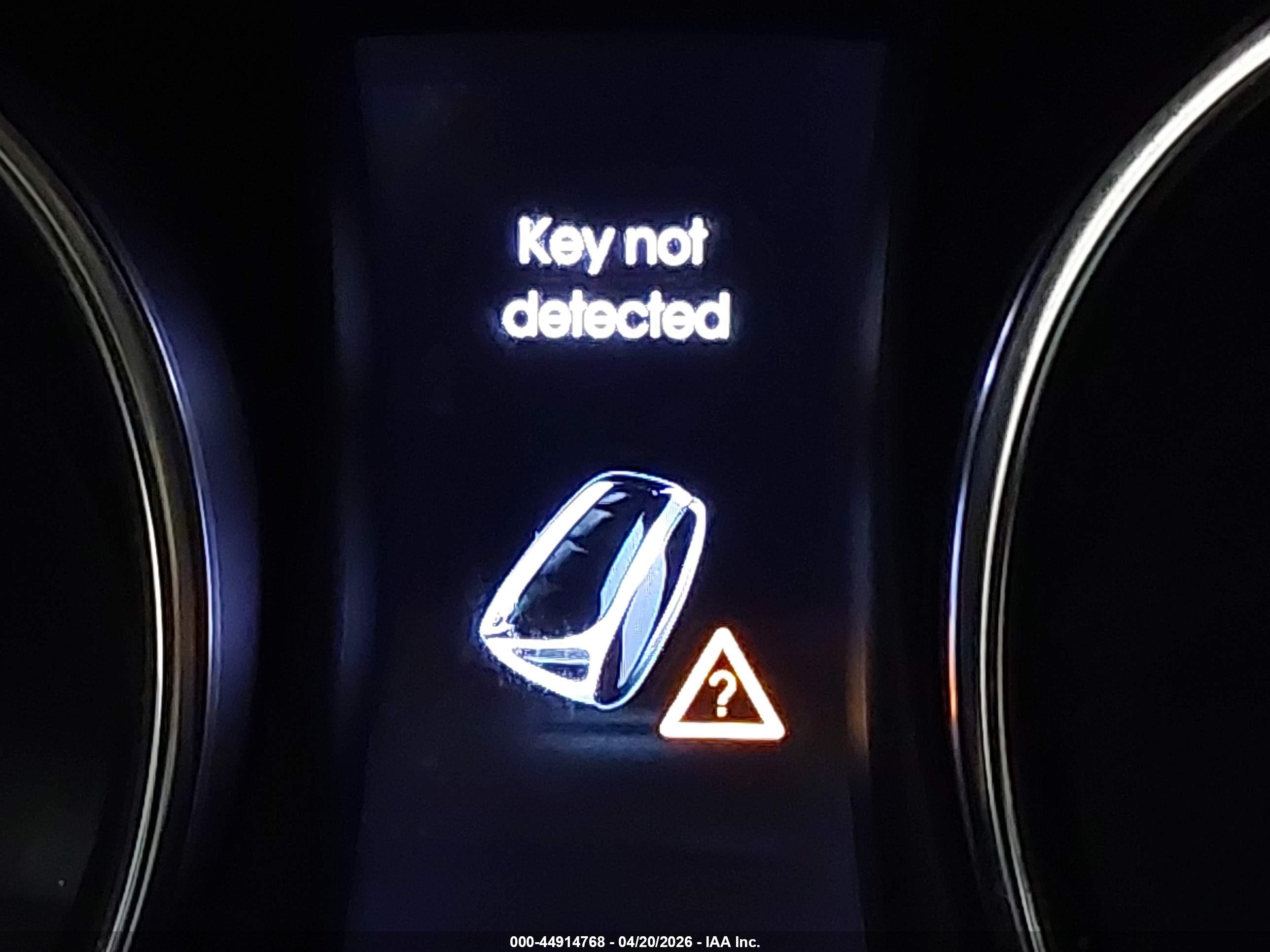 HYUNDAI SANTA image 7
