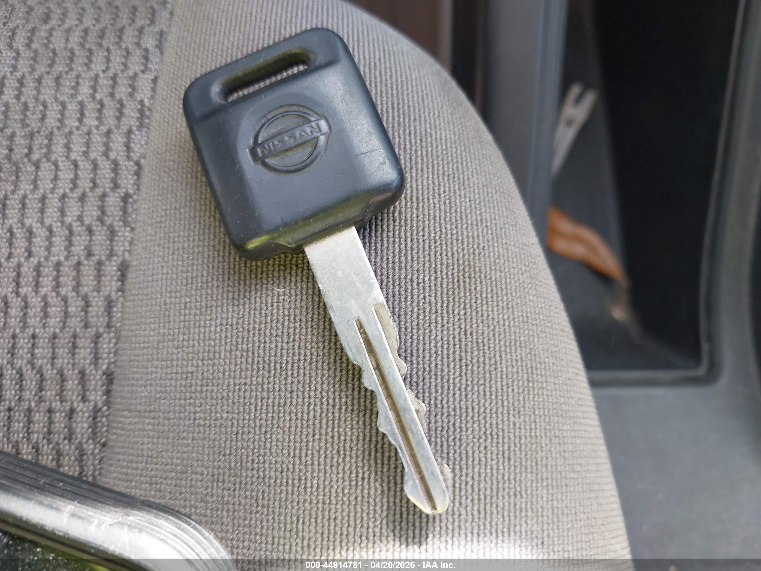 NISSAN FRONTIER image 11