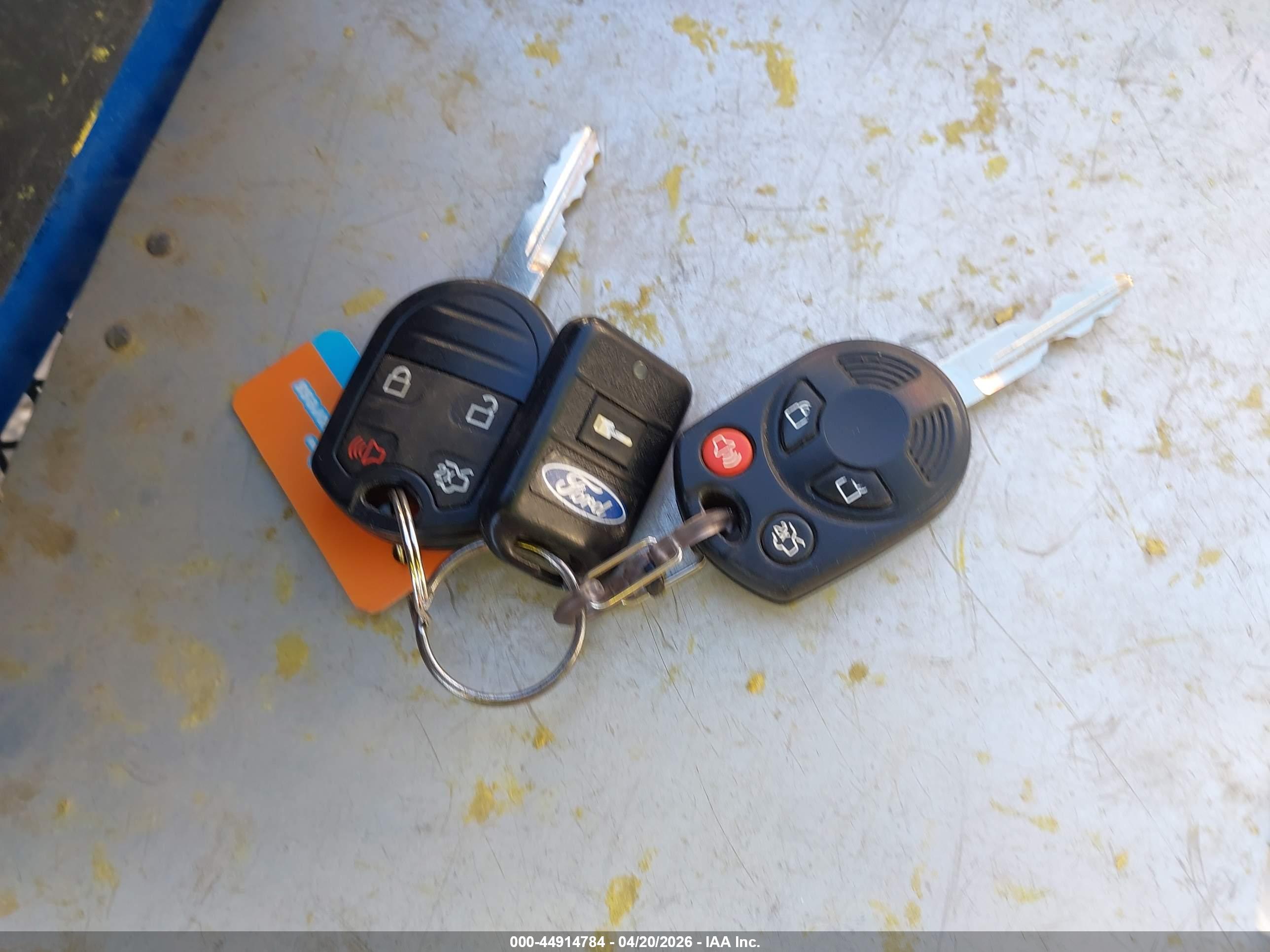 FORD ESCAPE image 11