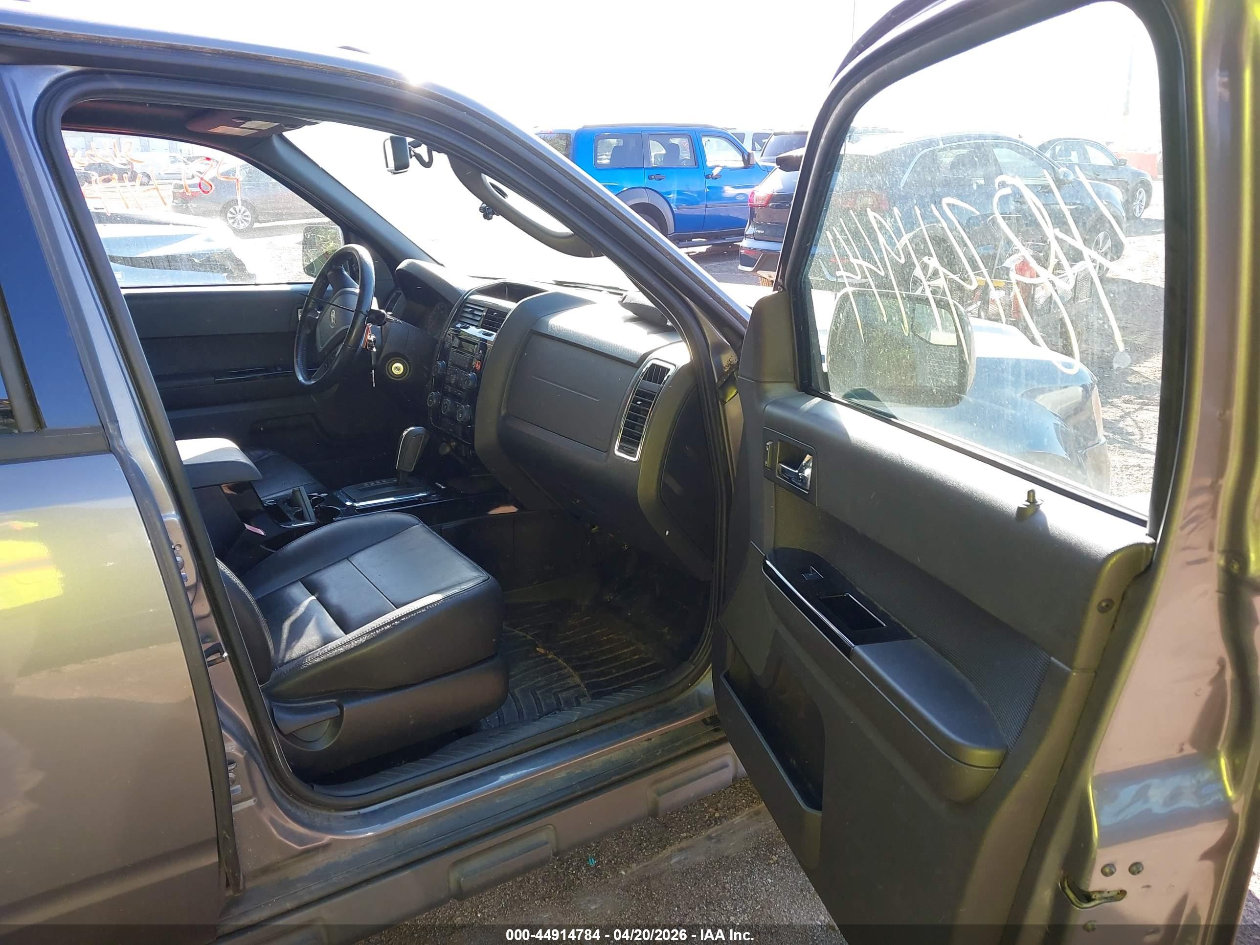 FORD ESCAPE image 5