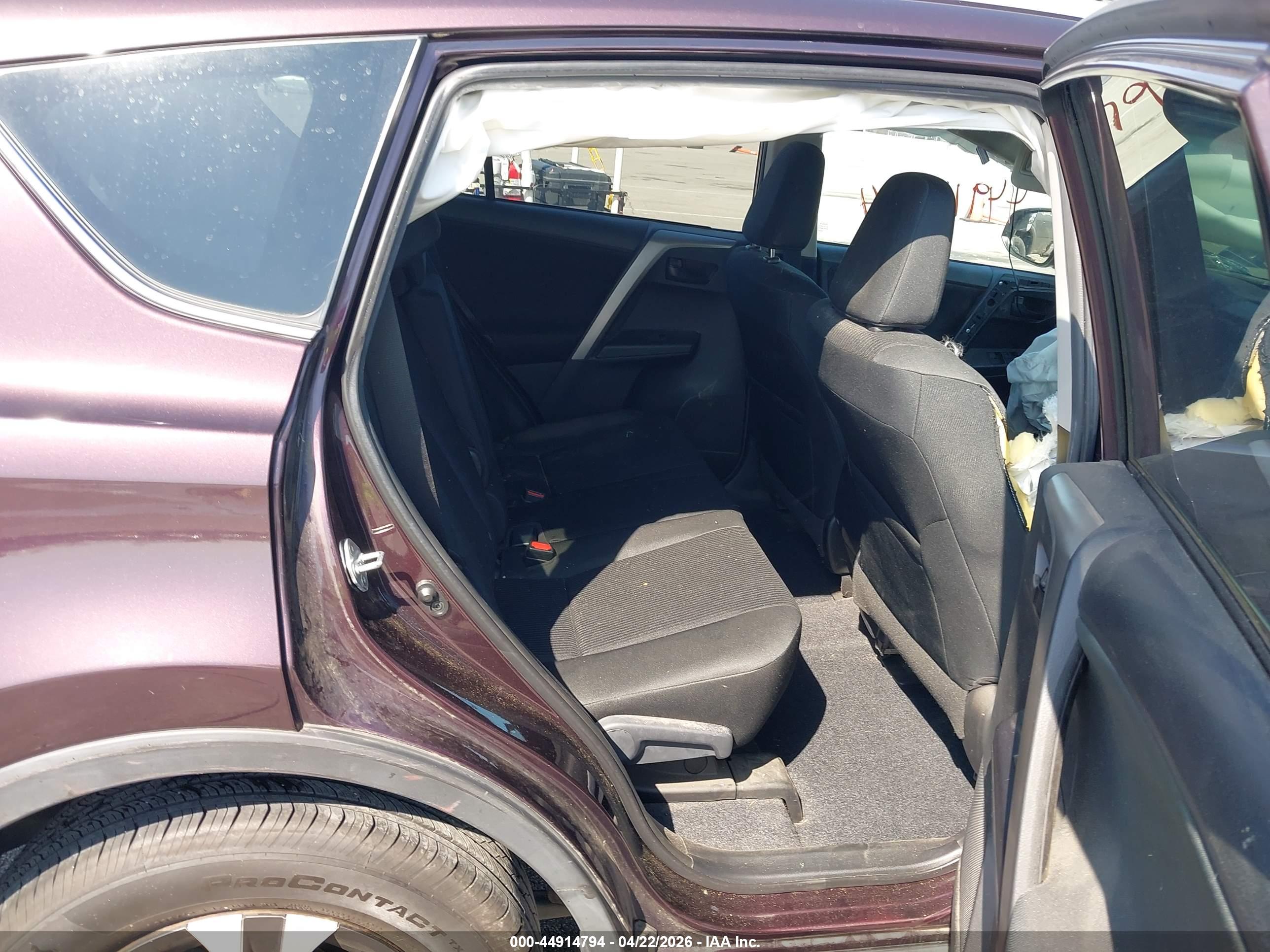 TOYOTA RAV4 image 8