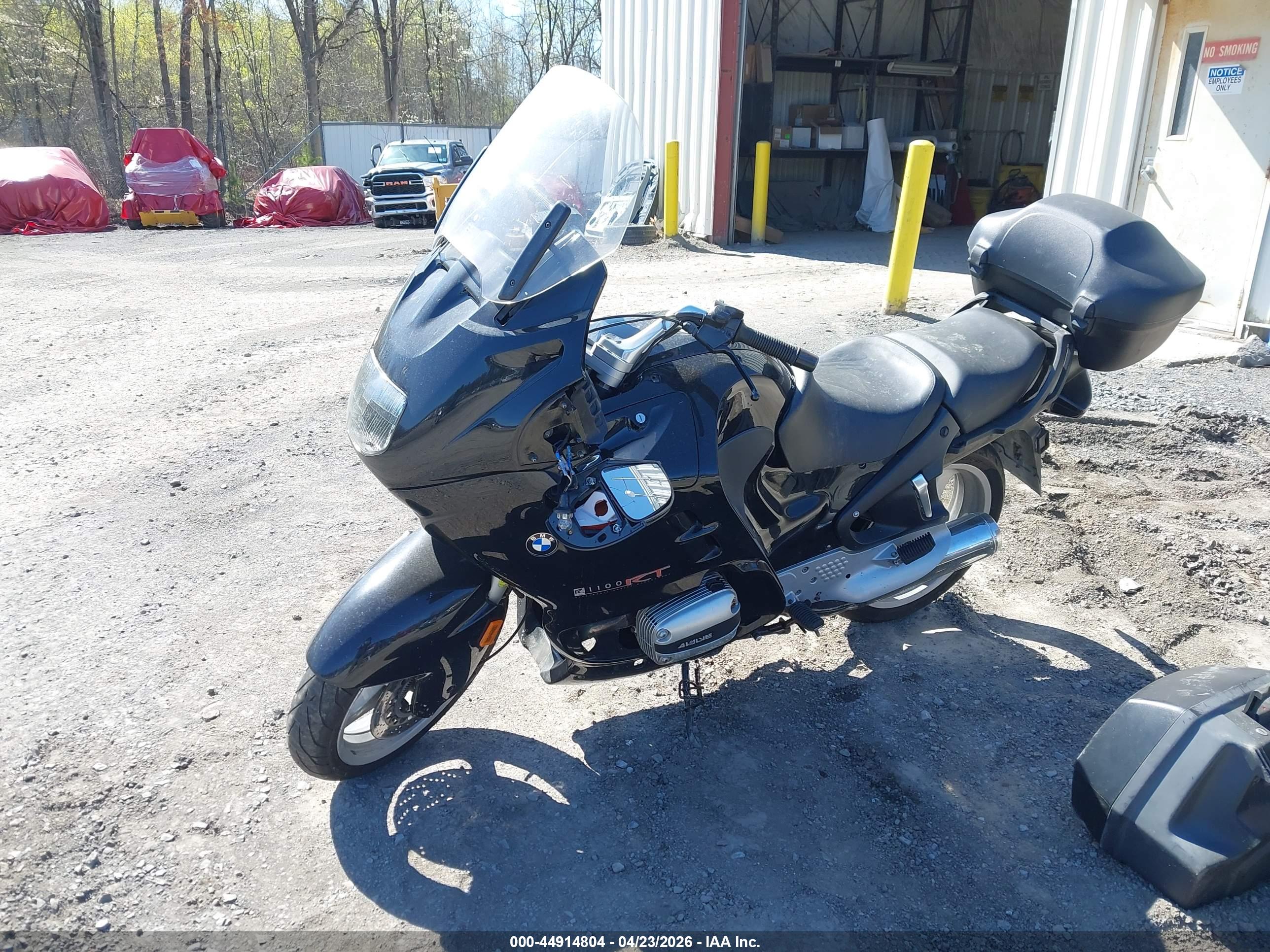 BMW R1100 image 2
