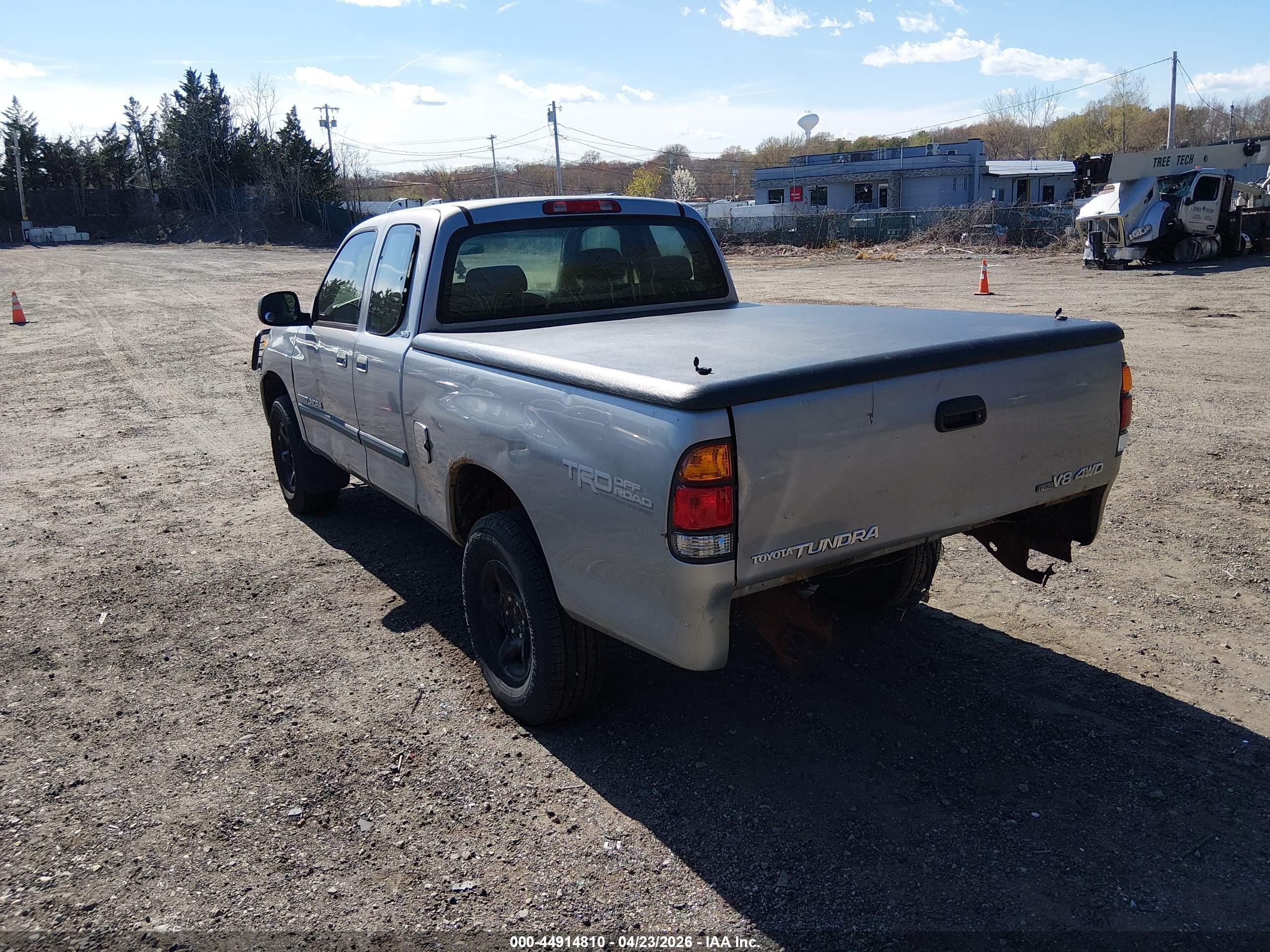 TOYOTA TUNDRA image 3