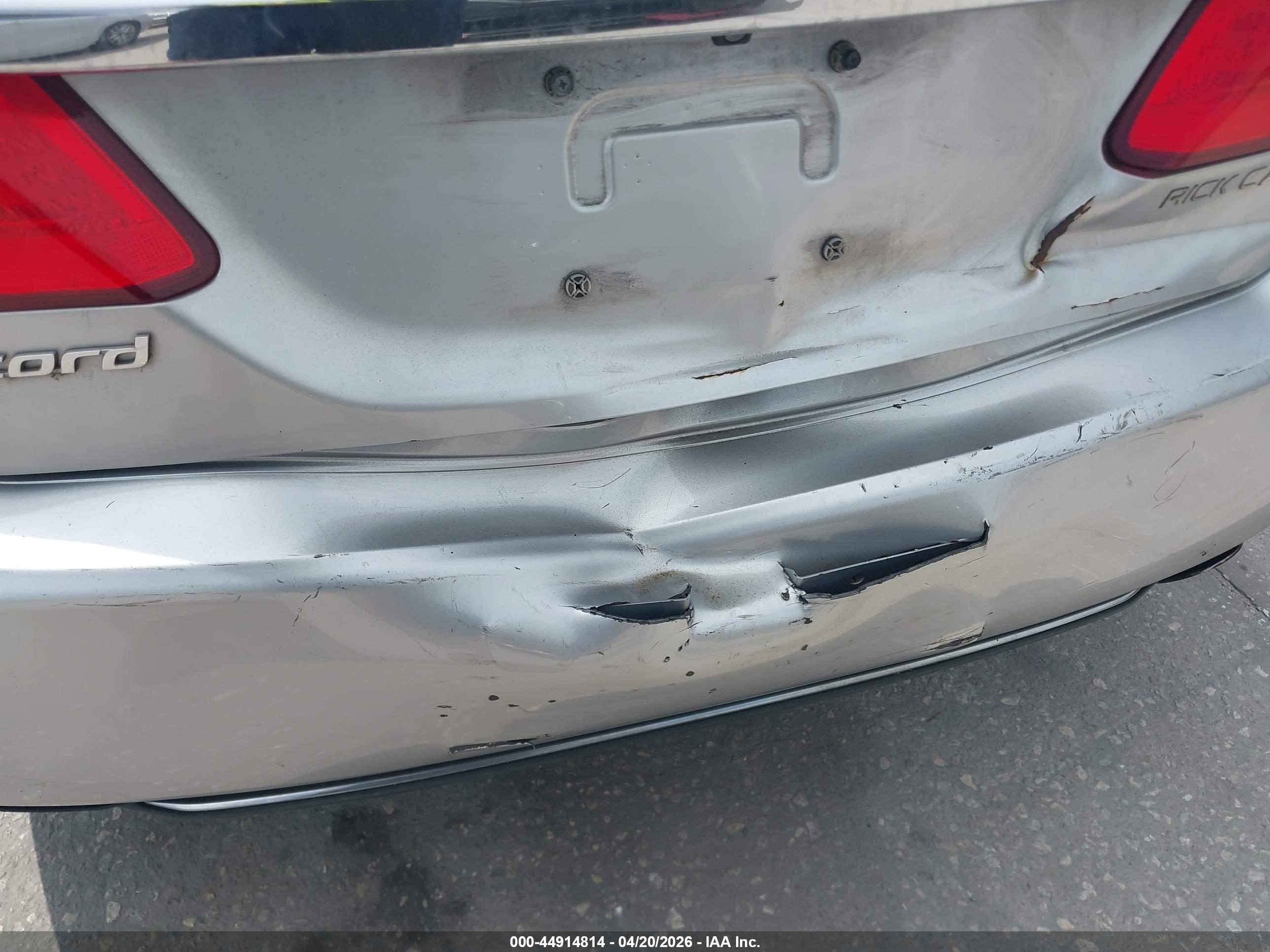 HONDA ACCORD image 6