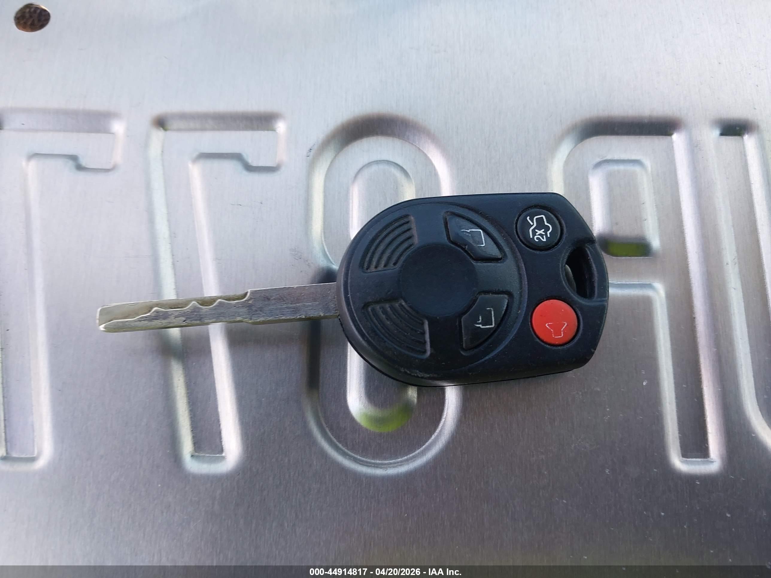 FORD FOCUS image 11