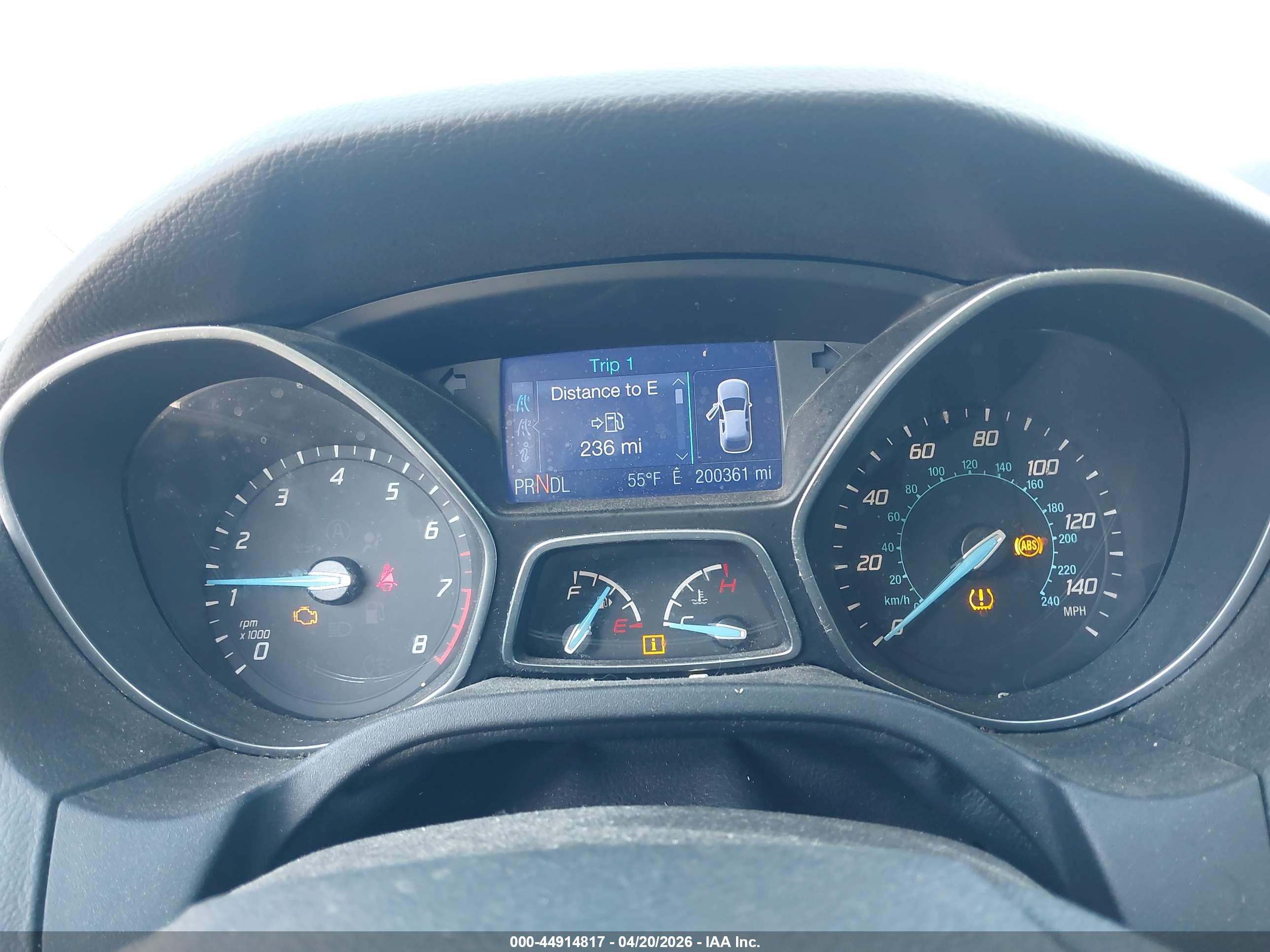 FORD FOCUS image 7