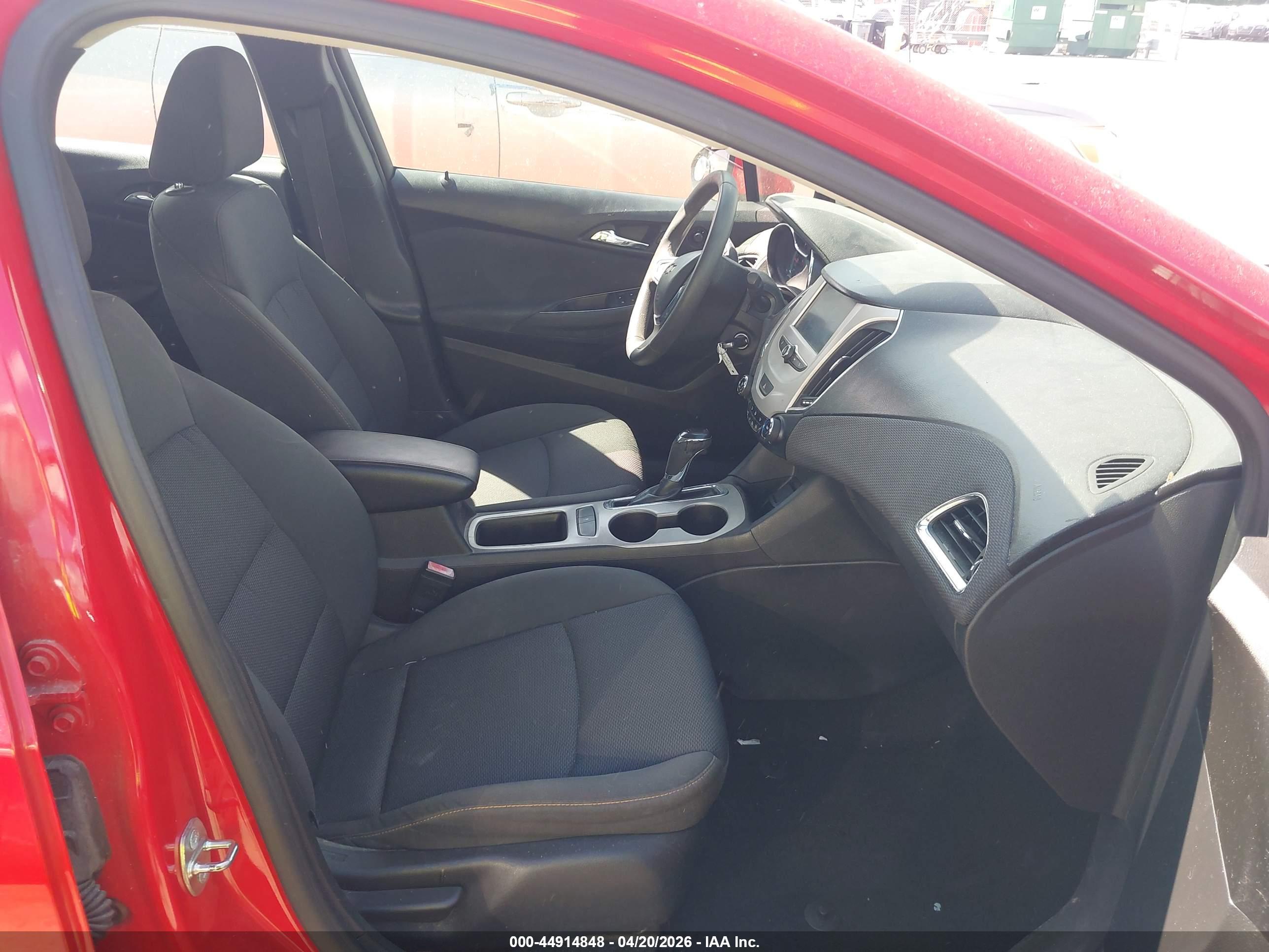 CHEVROLET CRUZE image 5