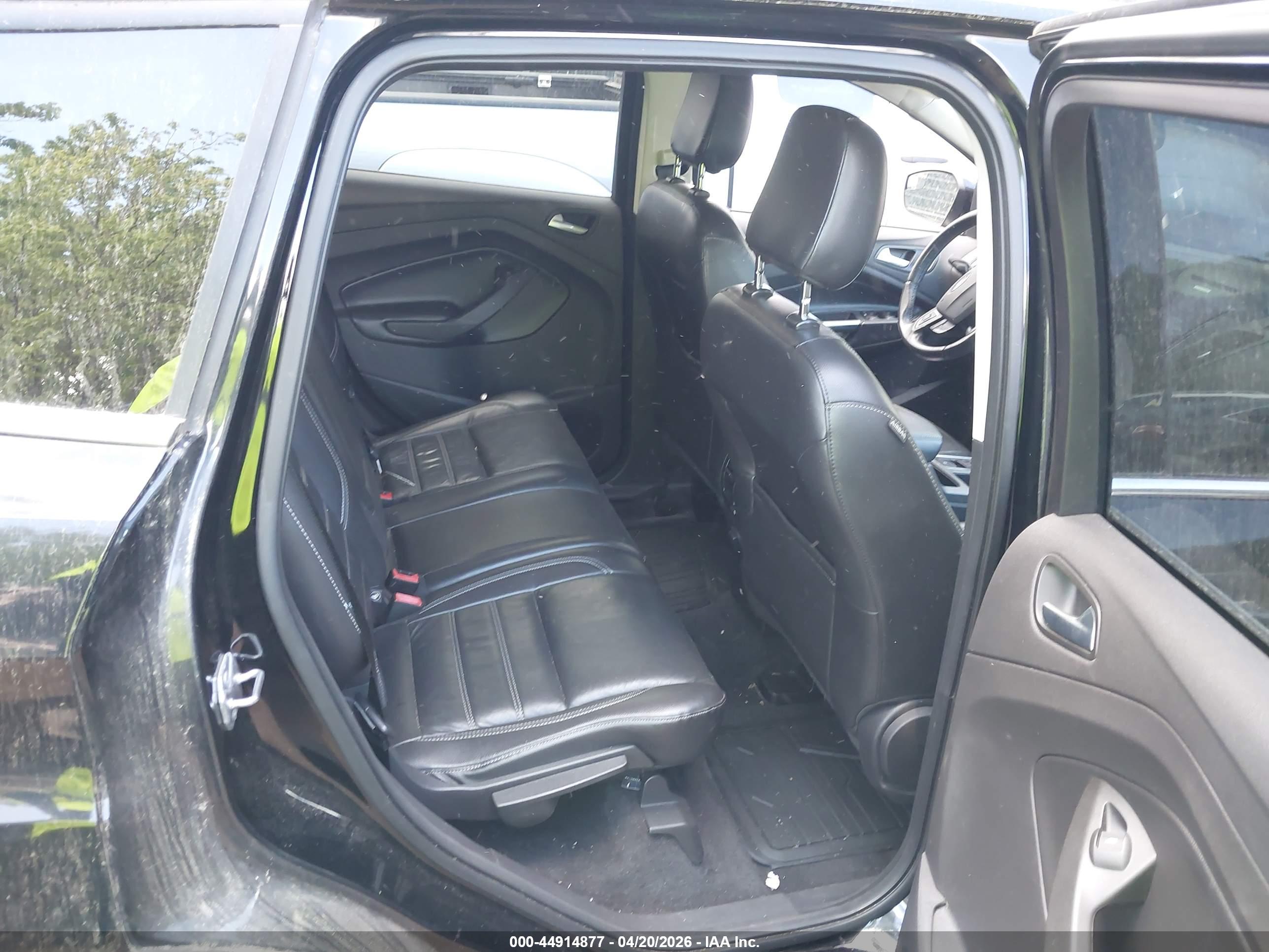 FORD ESCAPE image 8