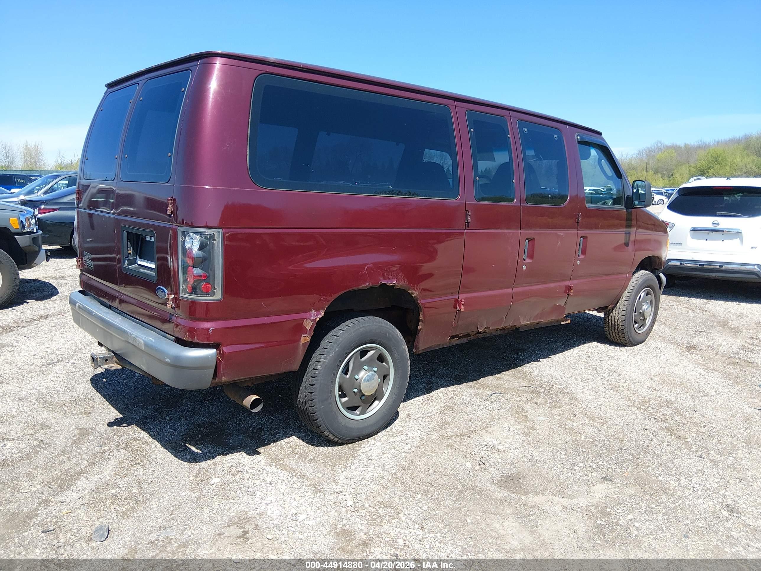 FORD E-350 image 4