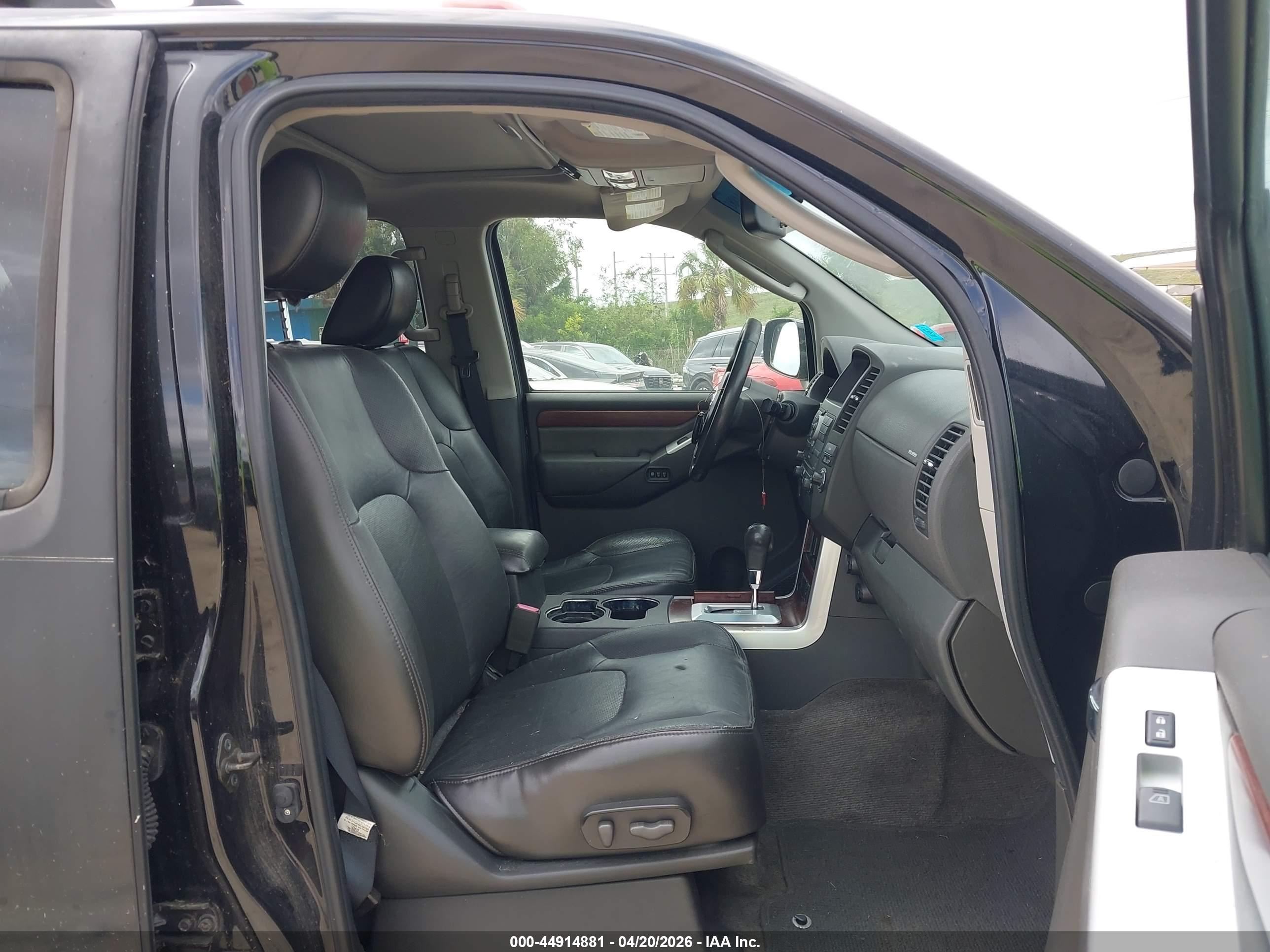 NISSAN PATHFINDER image 5