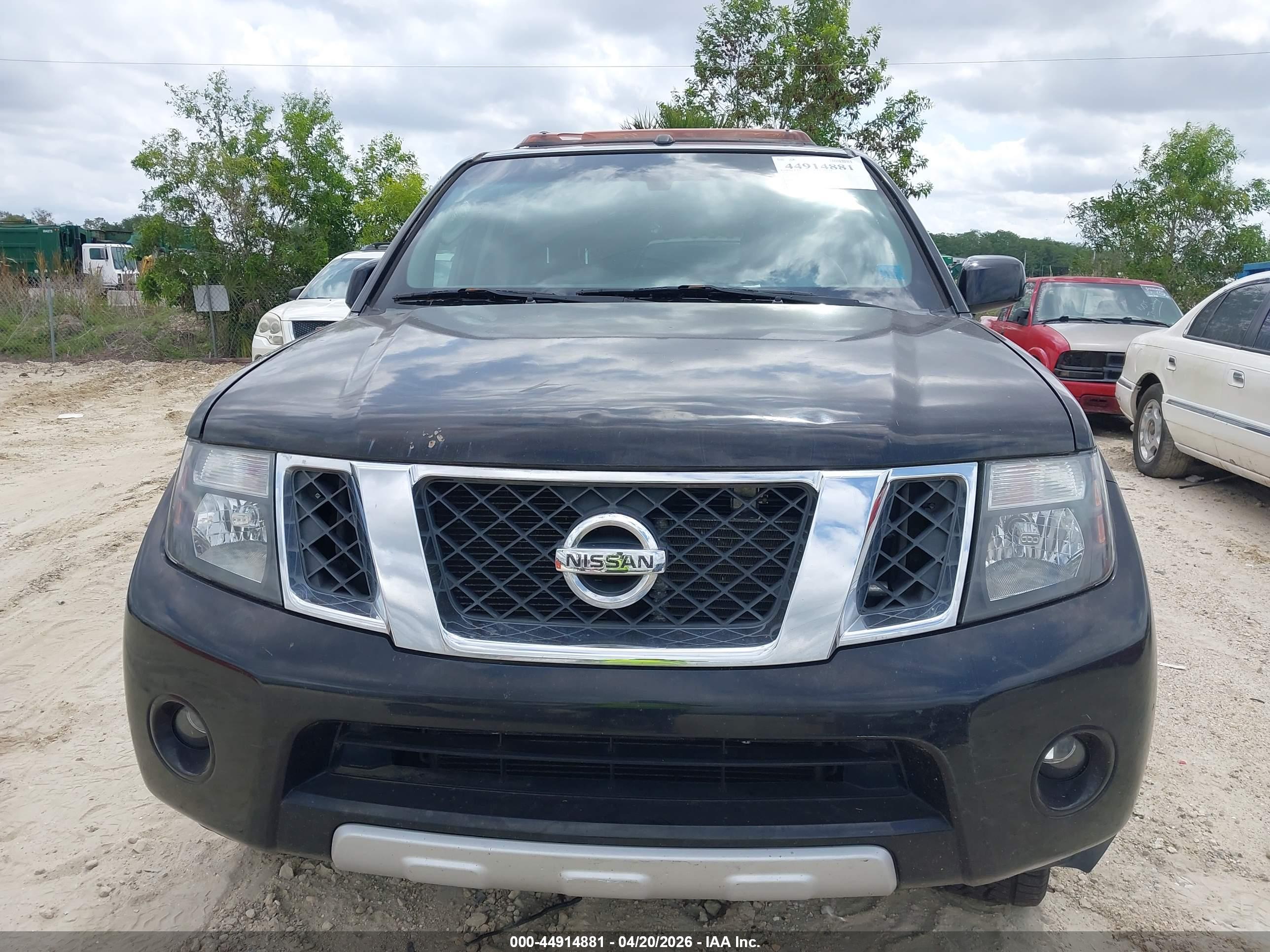 NISSAN PATHFINDER image 6