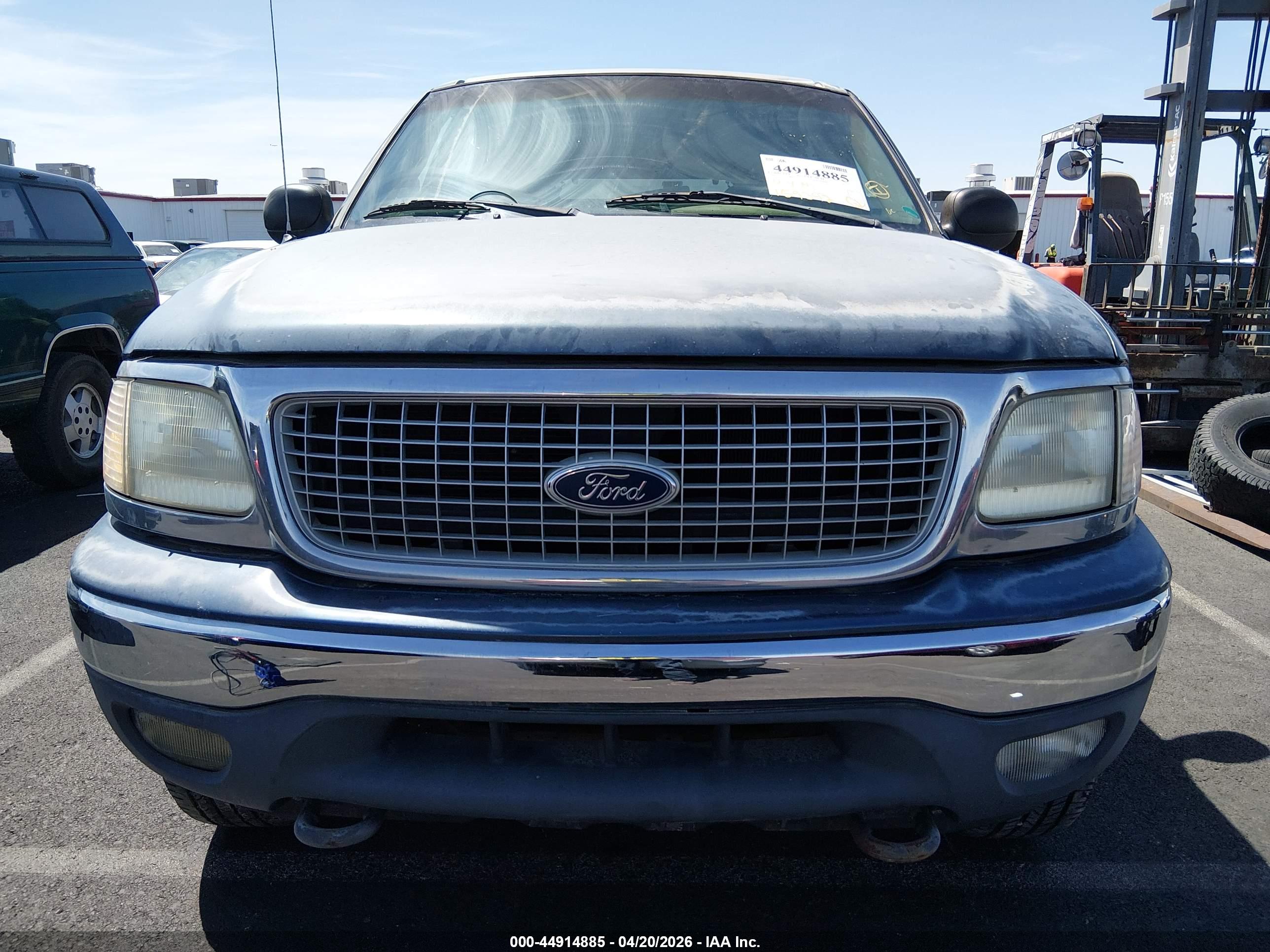 FORD EXPEDITION image 6