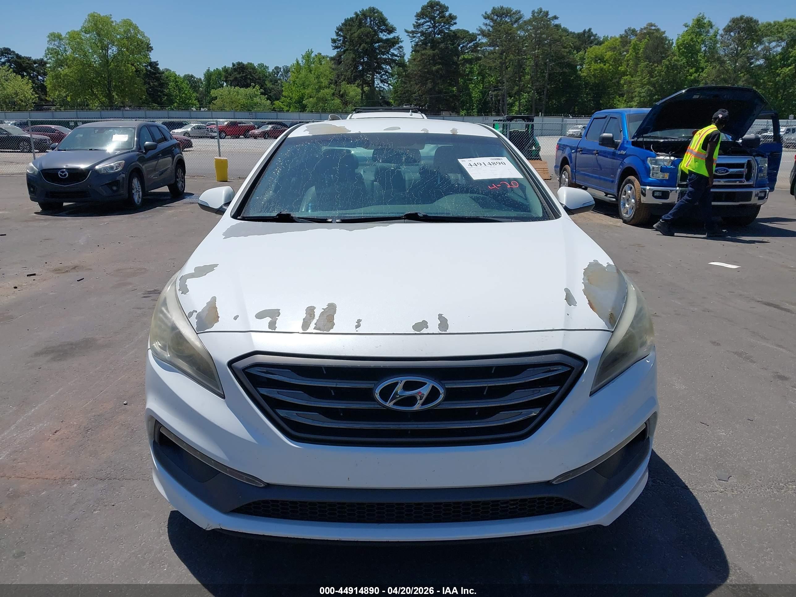 HYUNDAI SONATA image 6