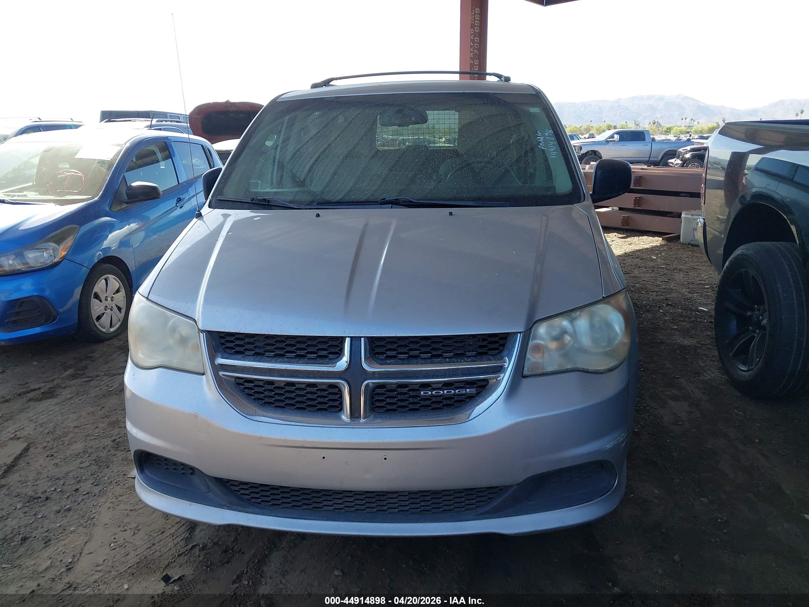 DODGE GRAND image 6