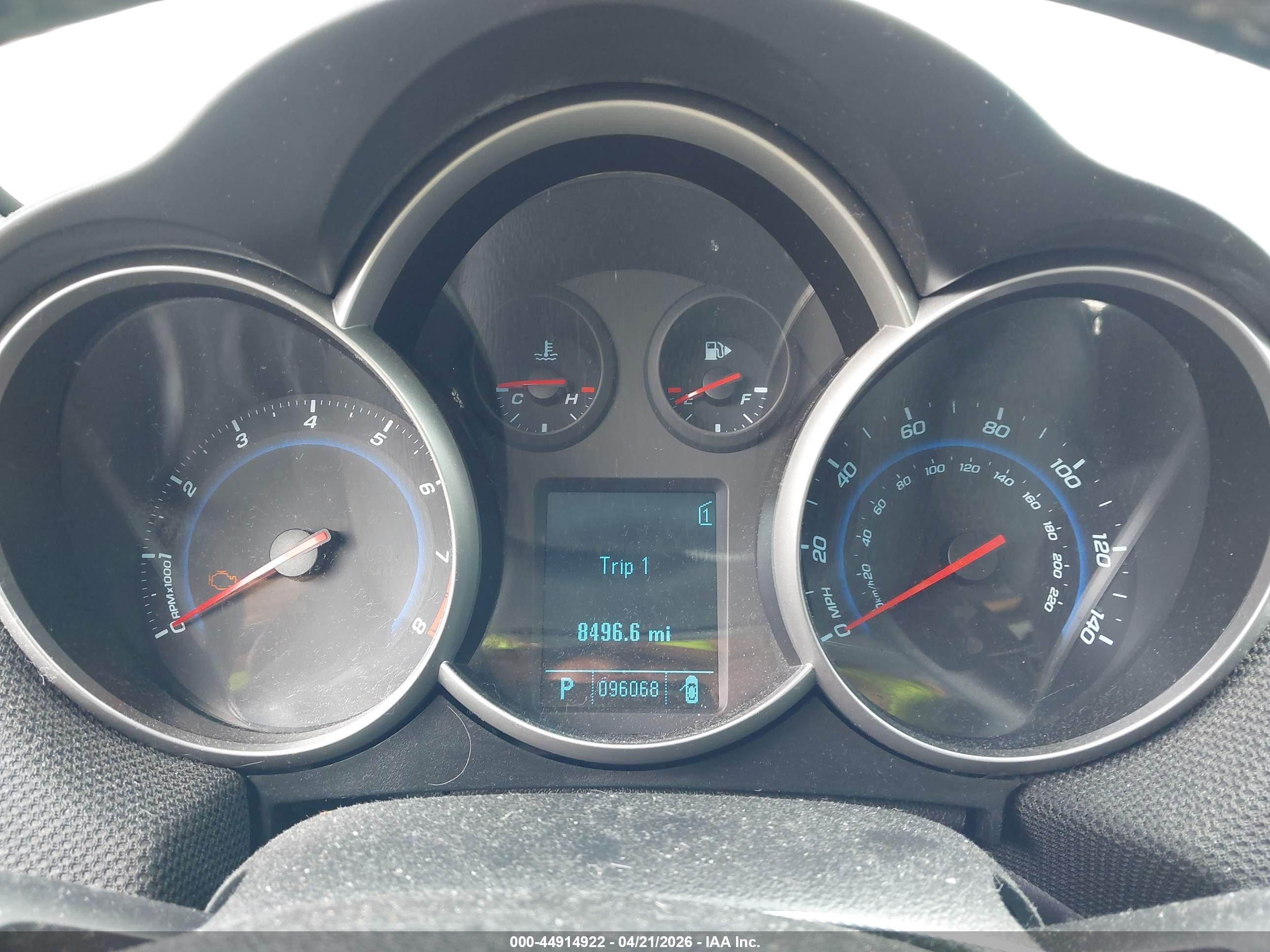 CHEVROLET CRUZE image 7