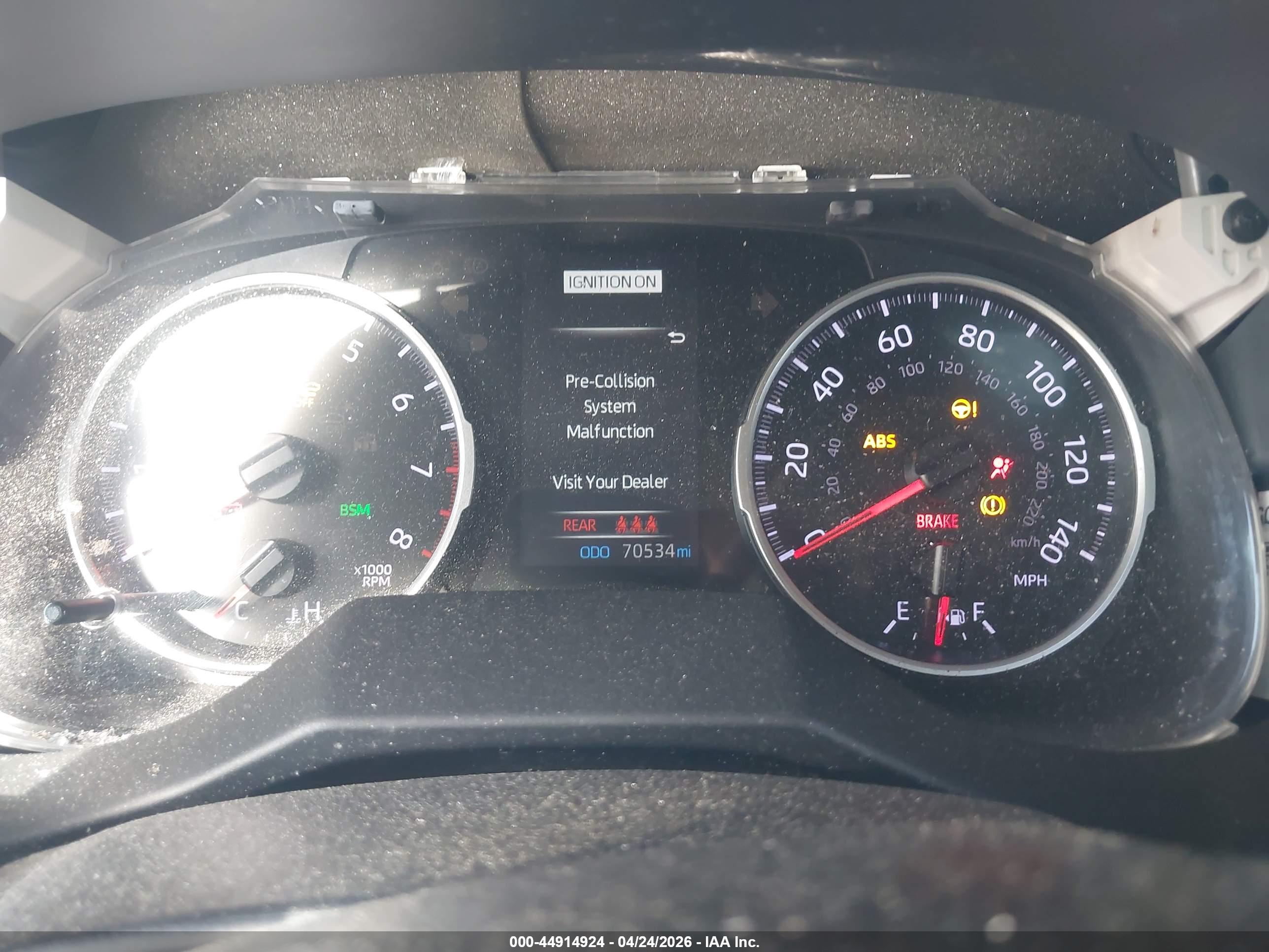 TOYOTA RAV4 image 7