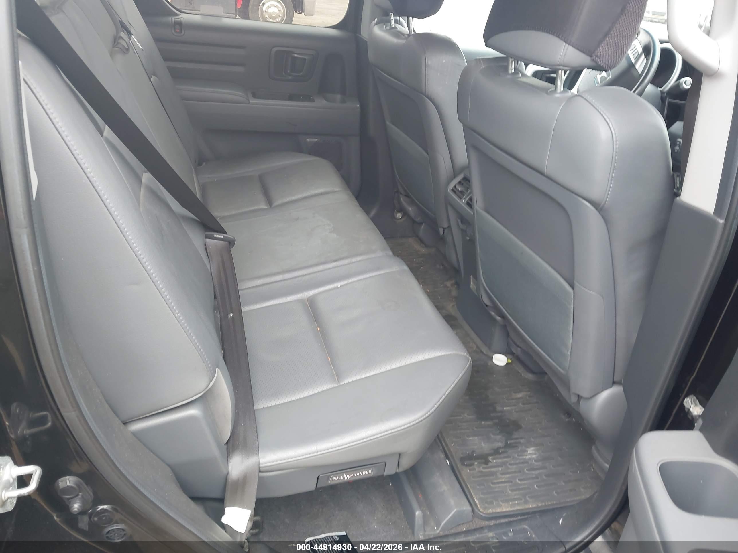 HONDA RIDGELINE image 8