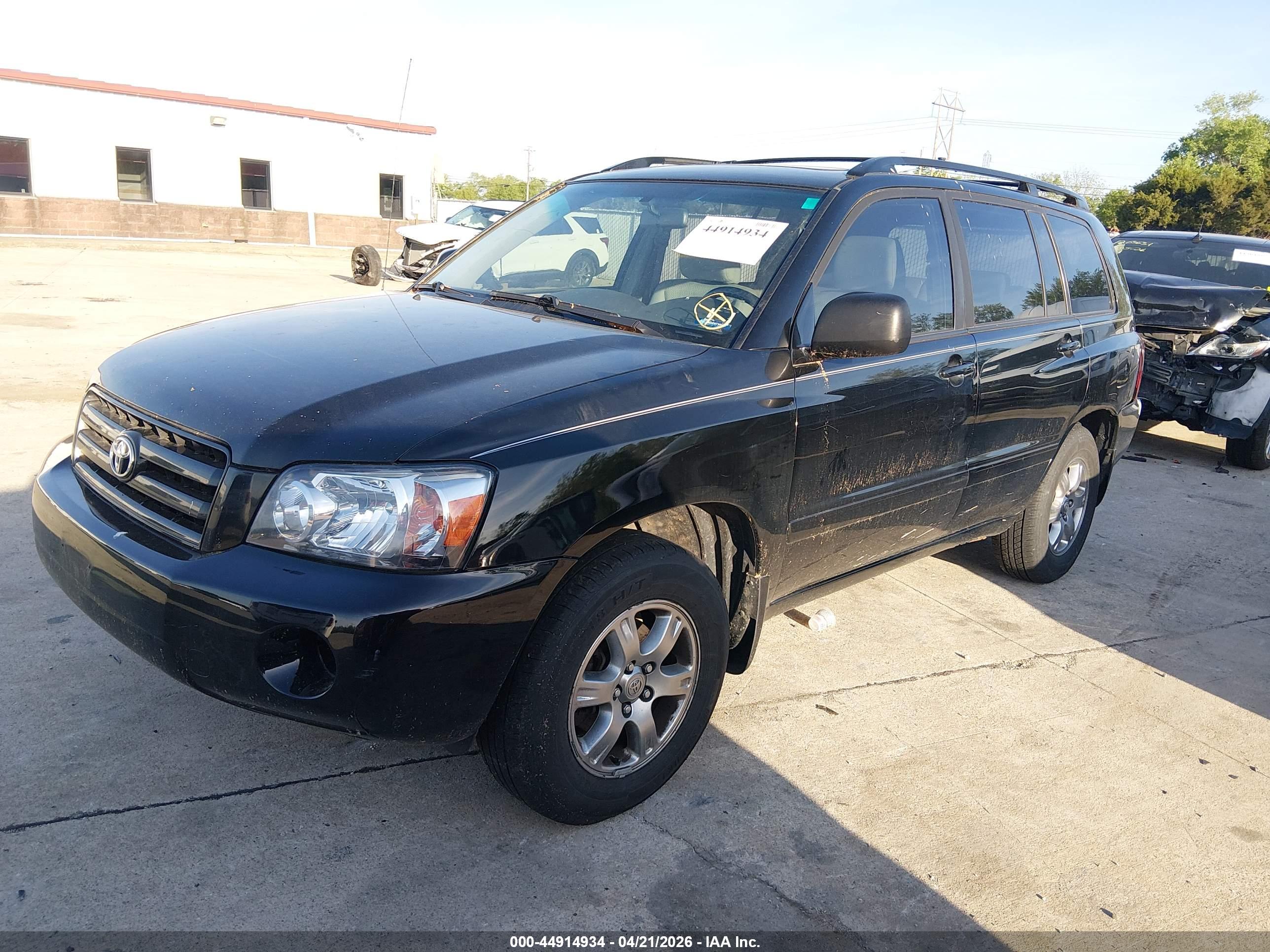 TOYOTA HIGHLANDER image 2