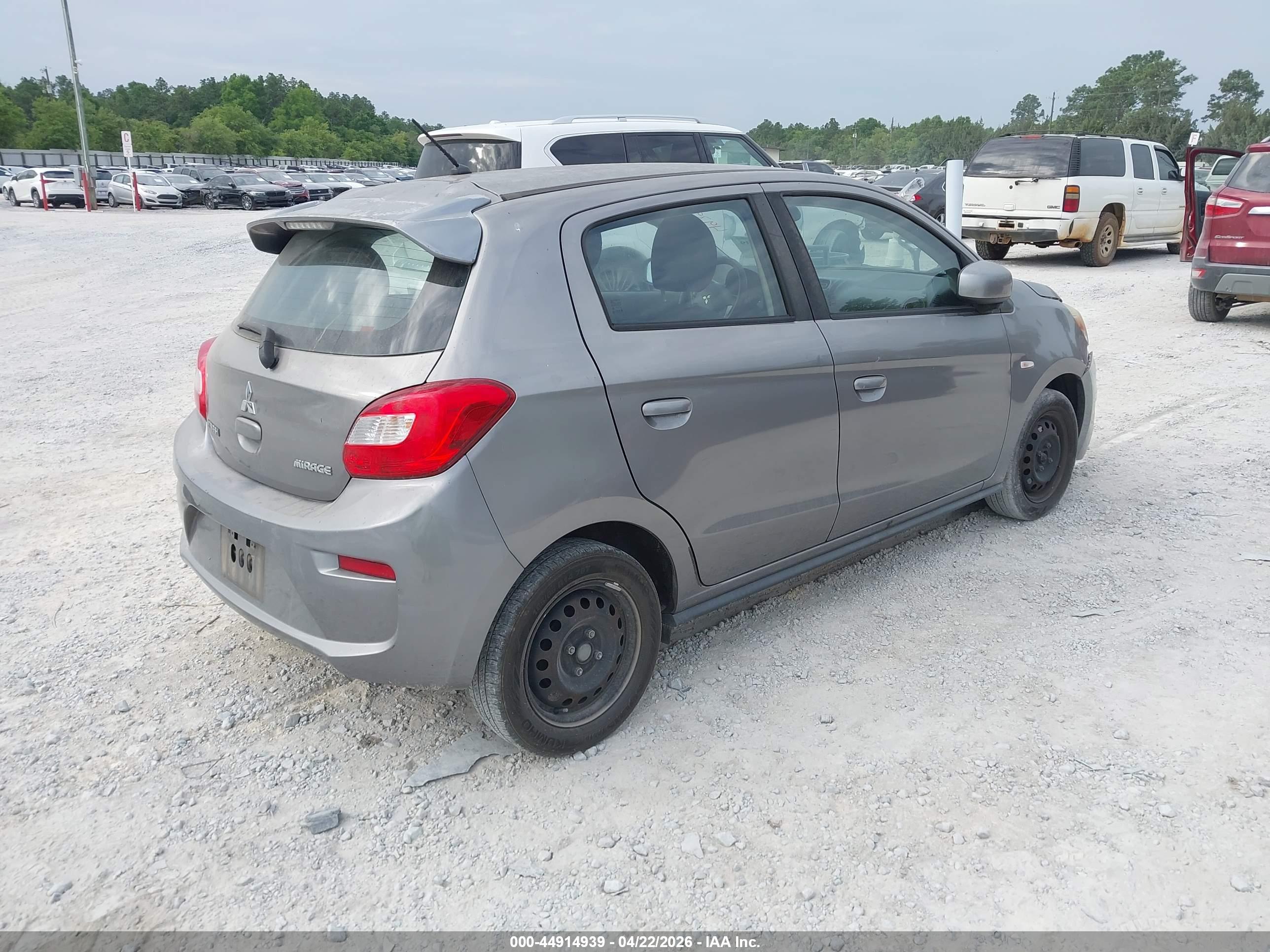 MITSUBISHI MIRAGE image 4