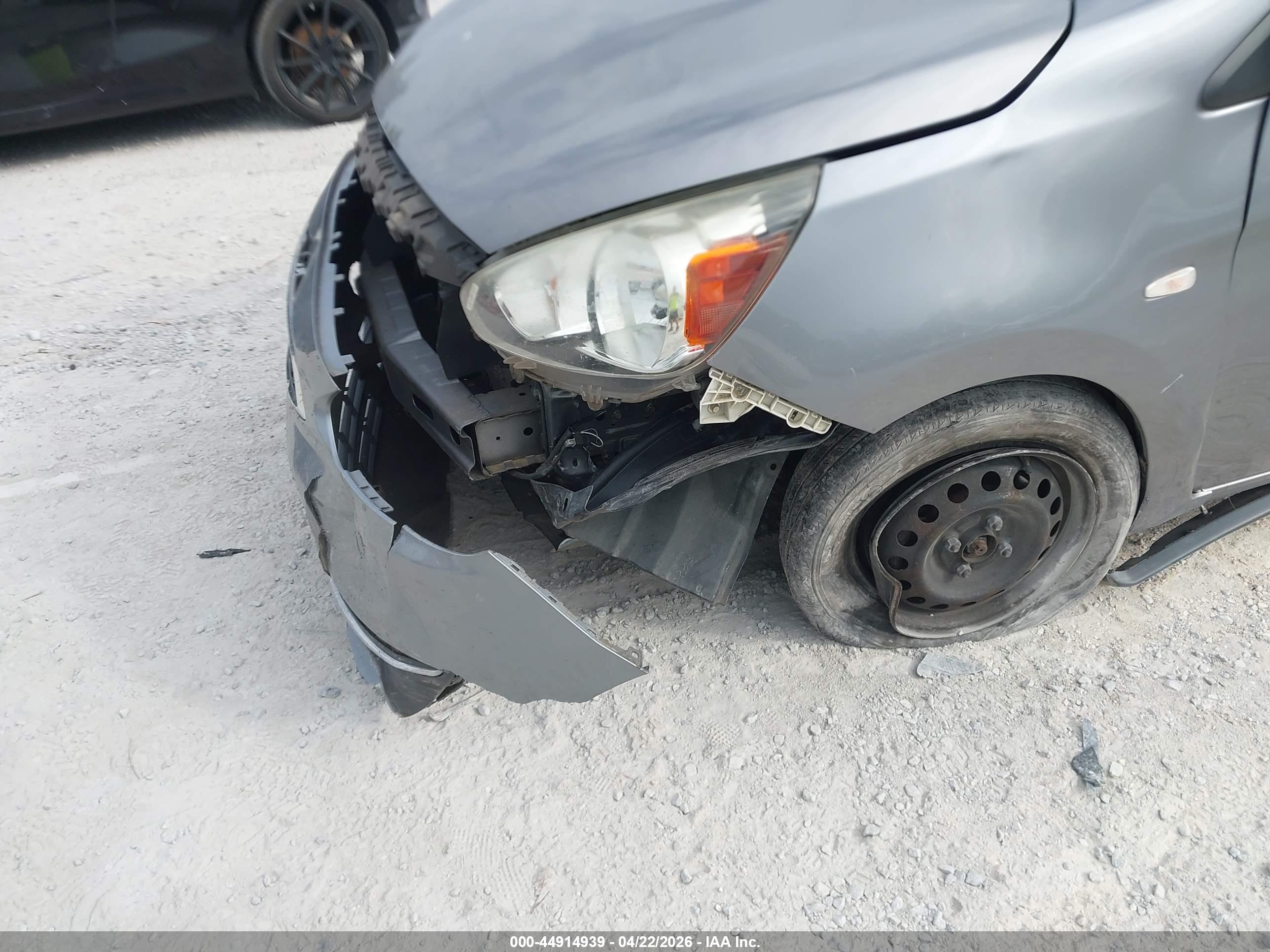 MITSUBISHI MIRAGE image 6
