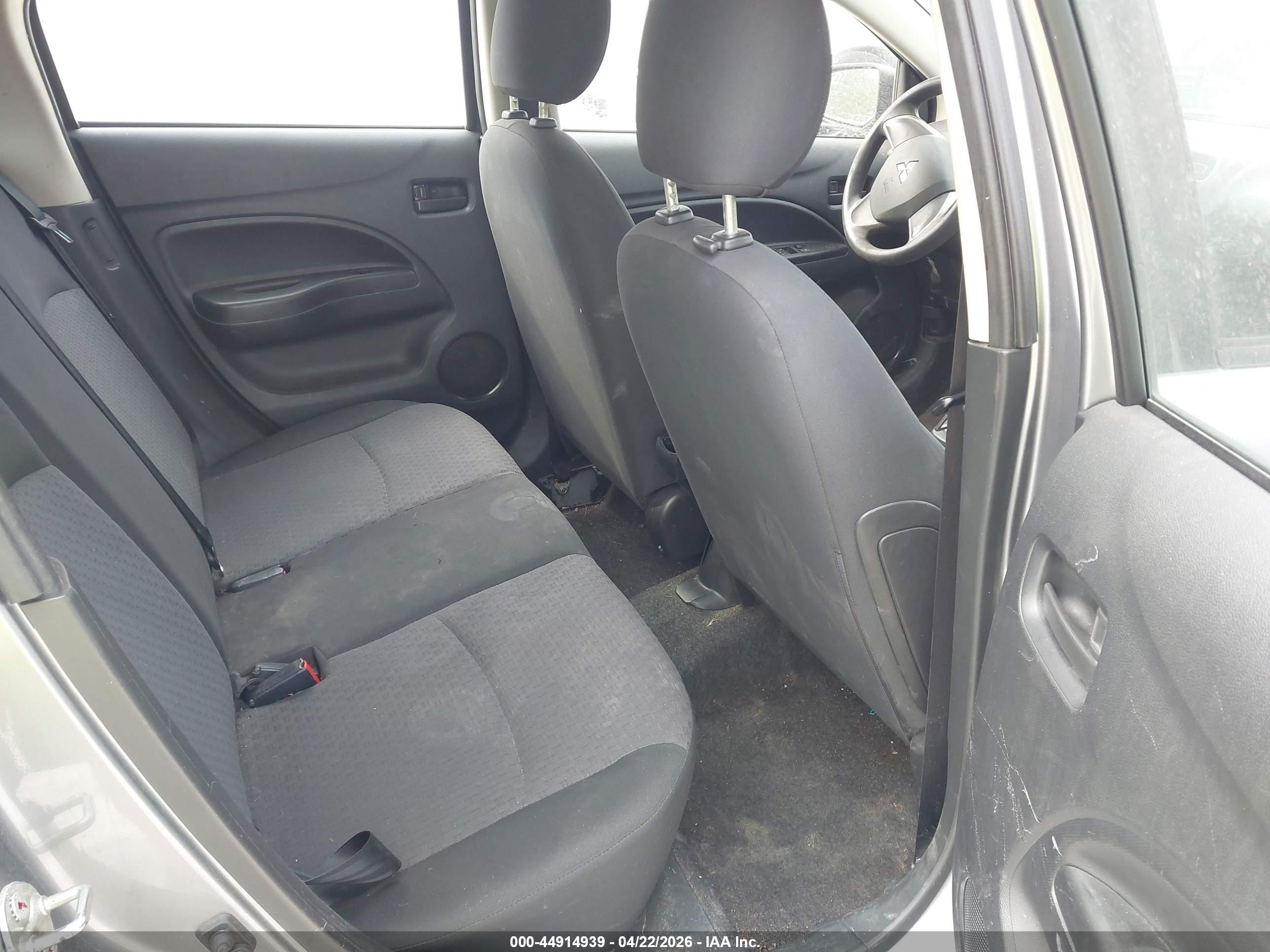 MITSUBISHI MIRAGE image 8