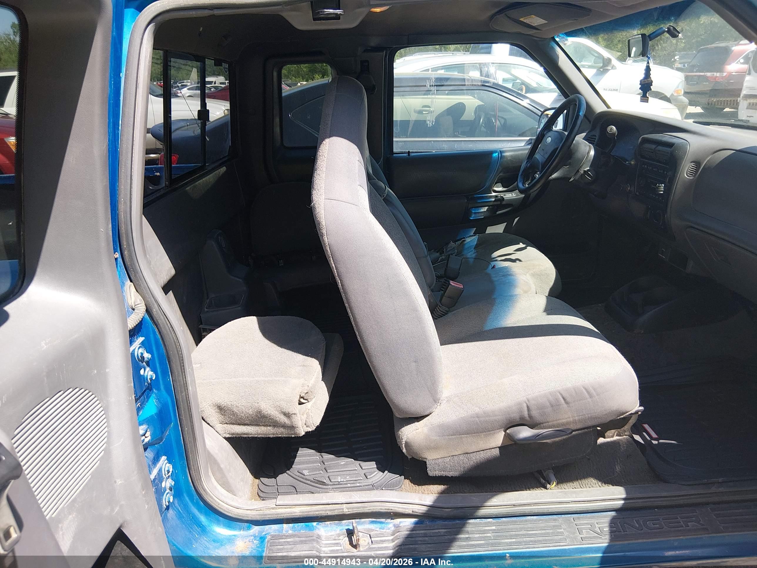 FORD RANGER image 8