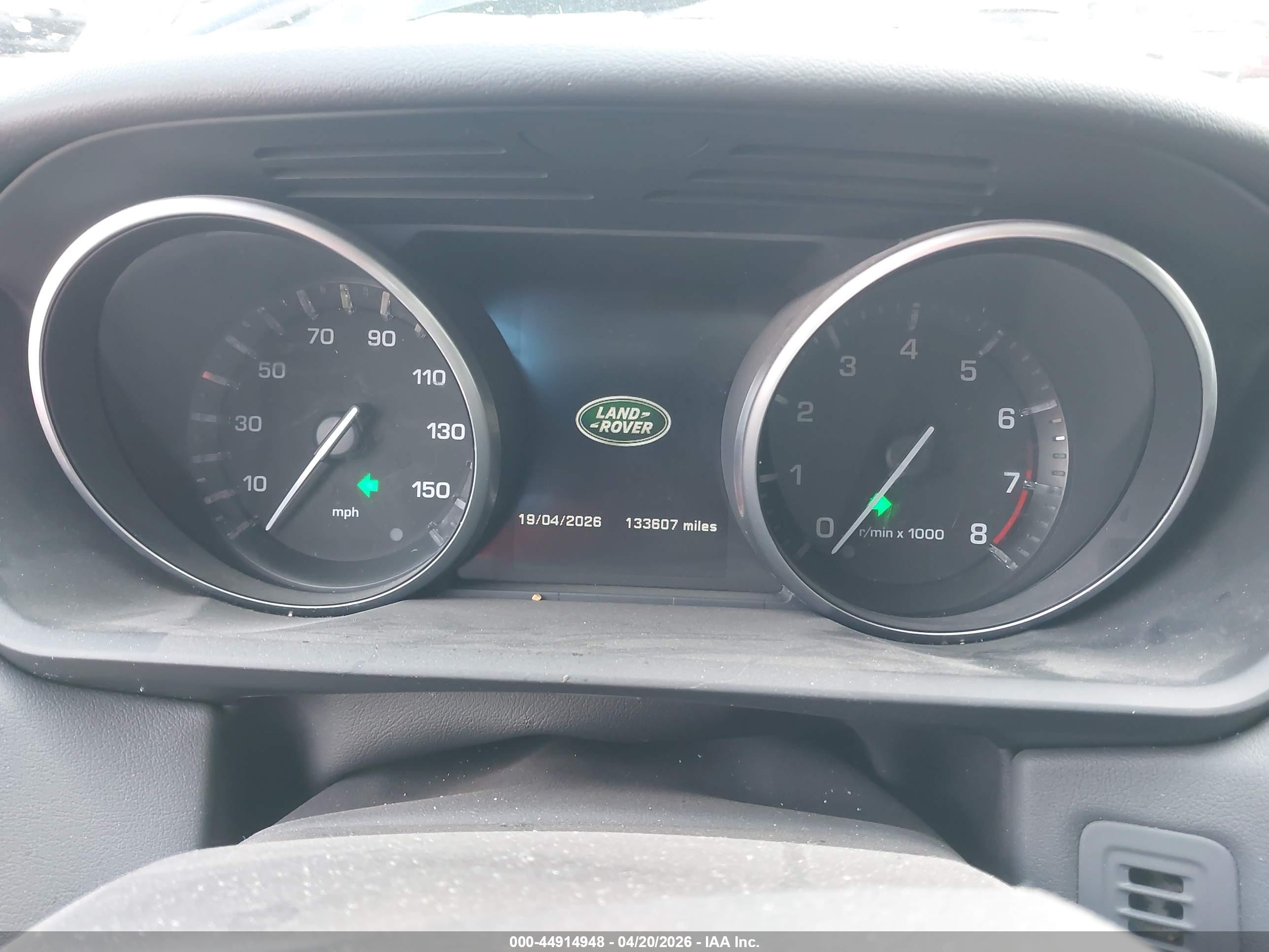 LAND ROVER image 7