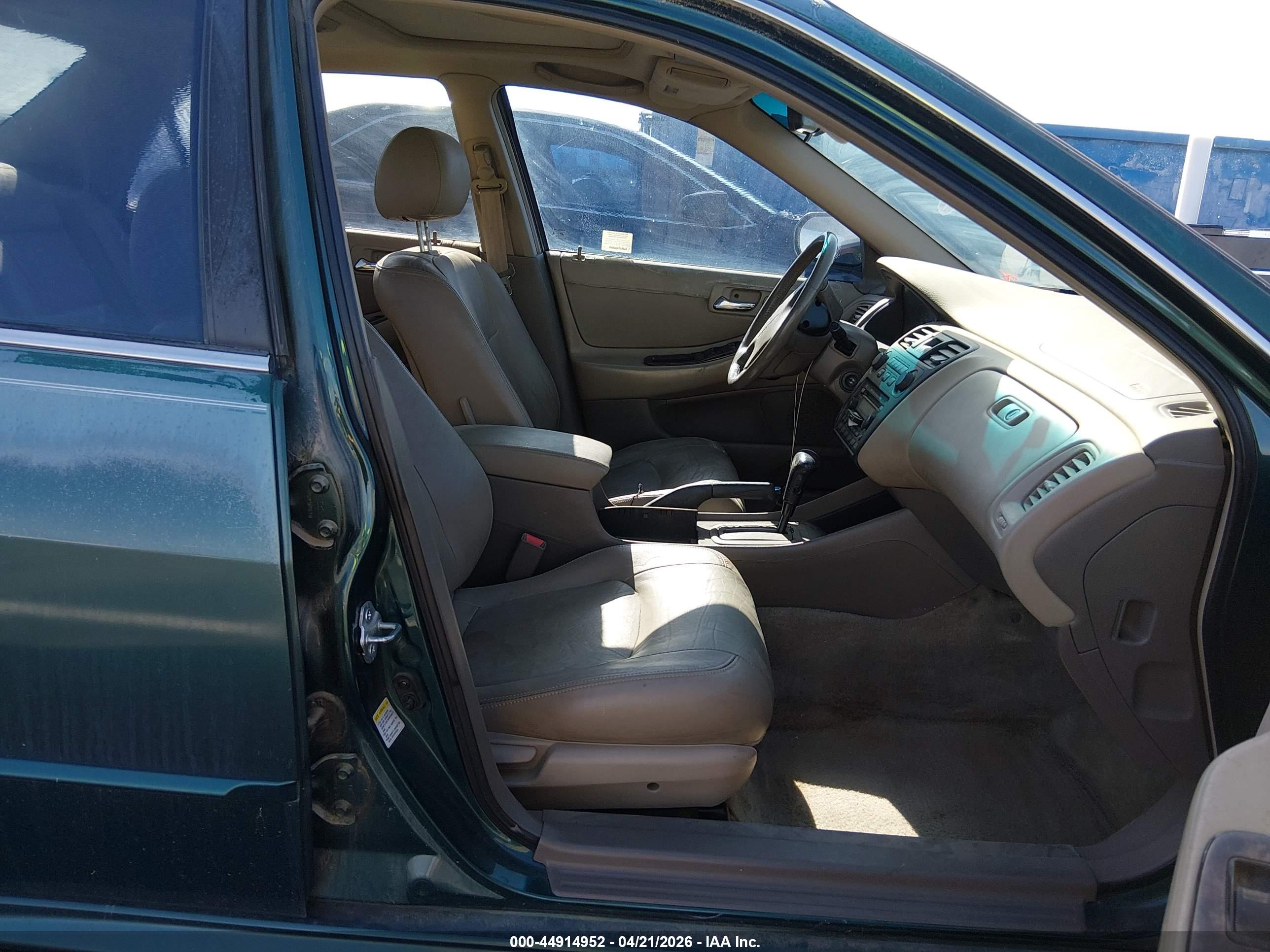HONDA ACCORD image 5