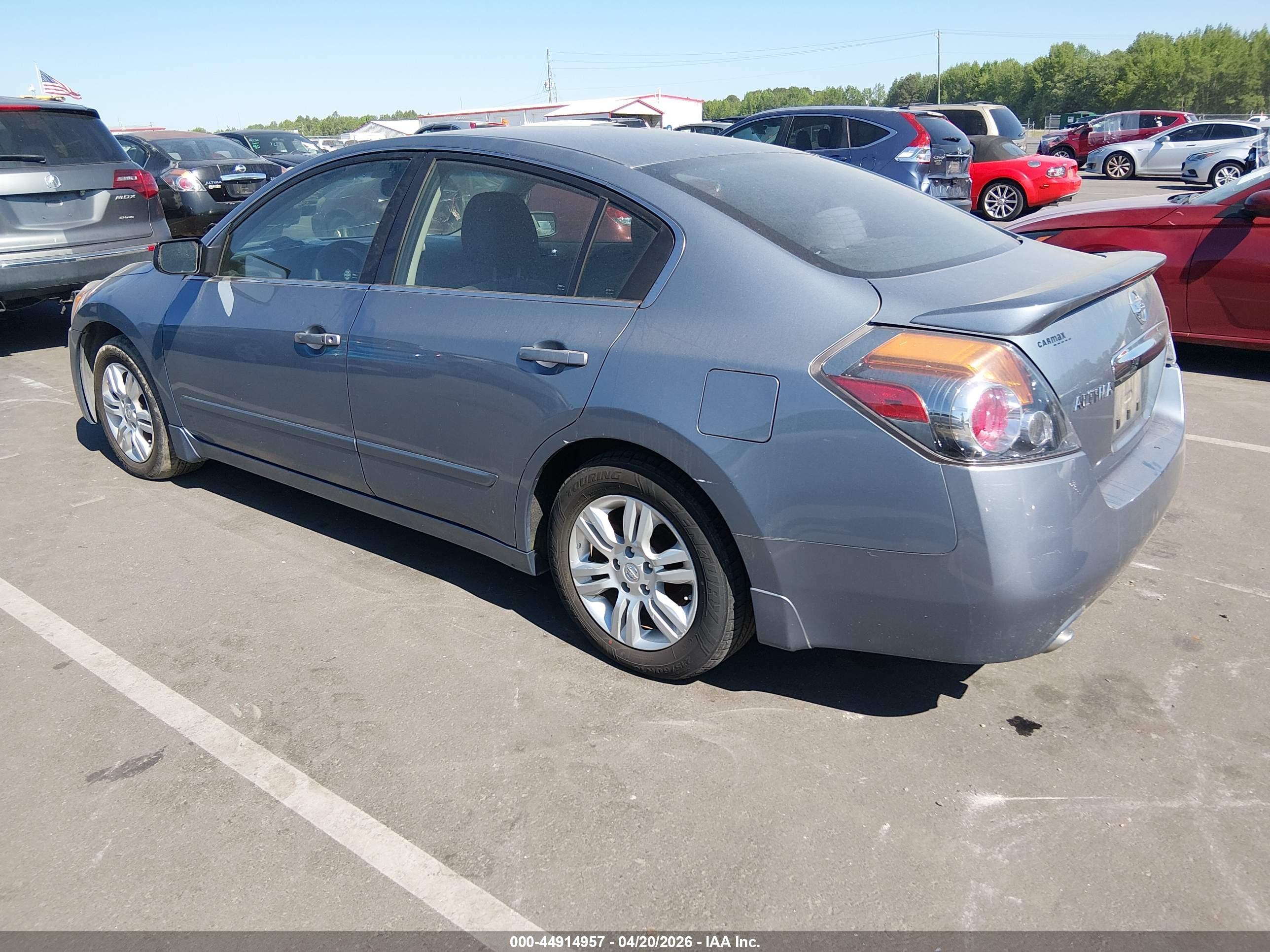 NISSAN ALTIMA image 3