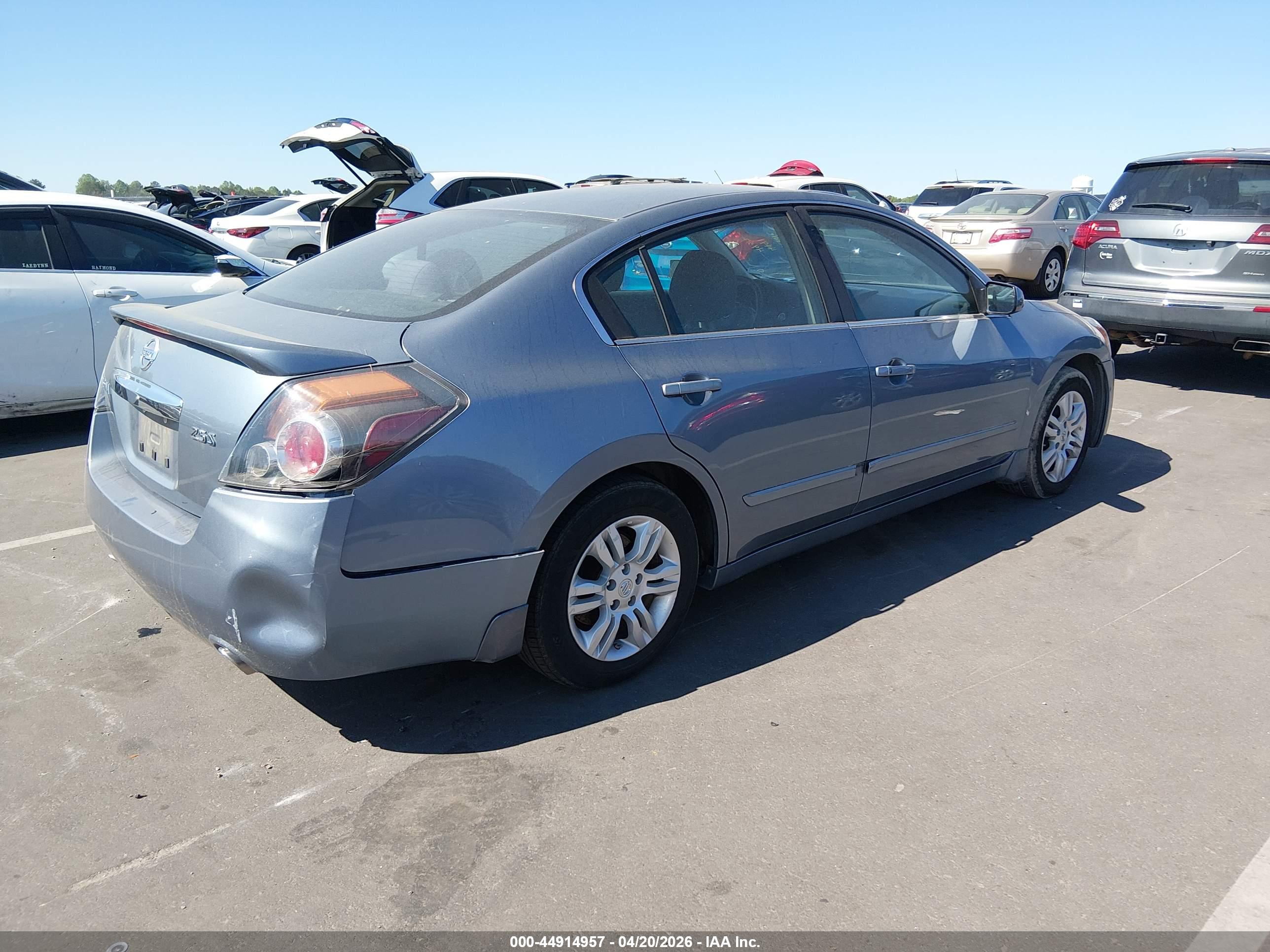 NISSAN ALTIMA image 4