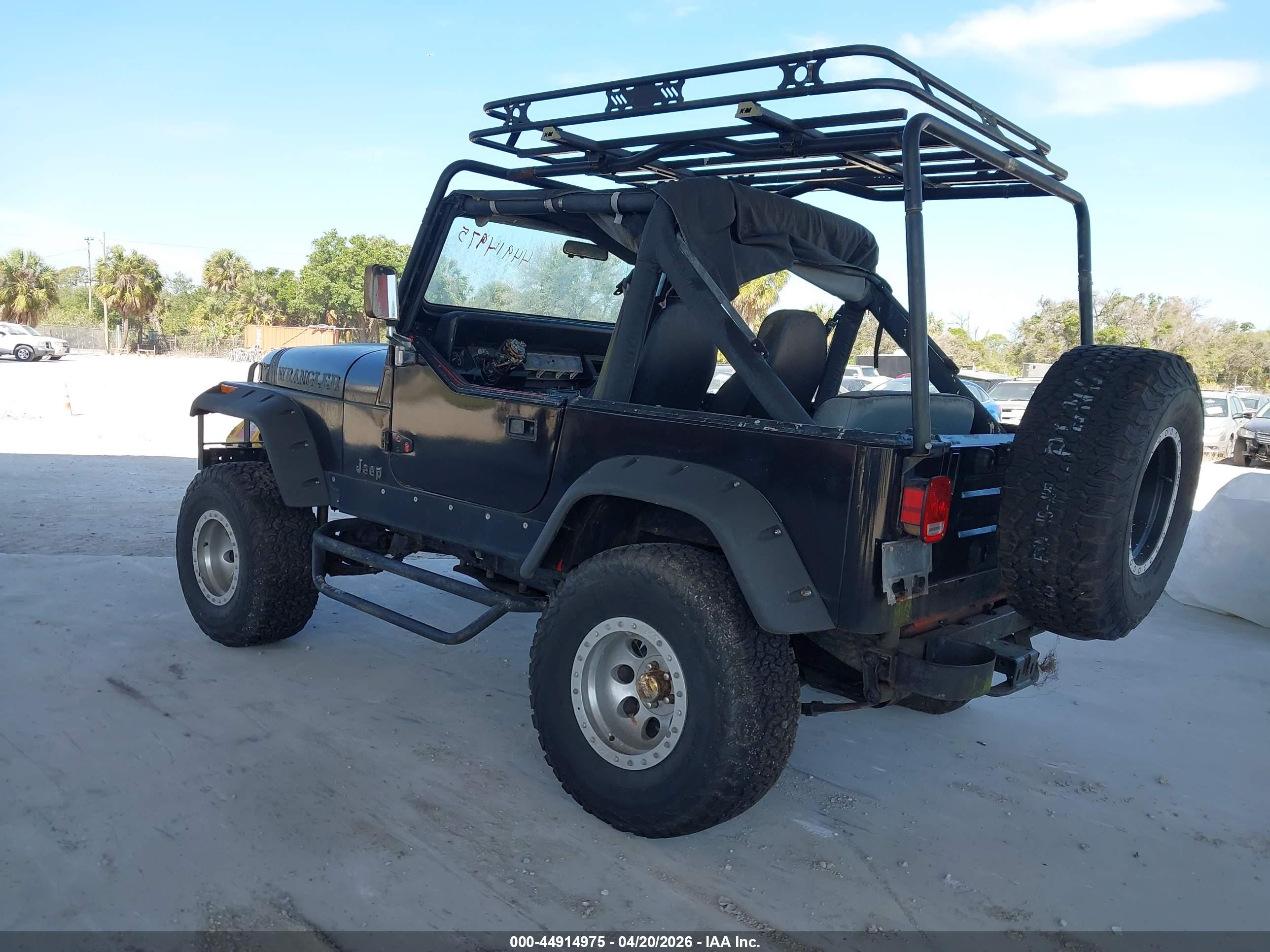 JEEP WRANGLER image 3