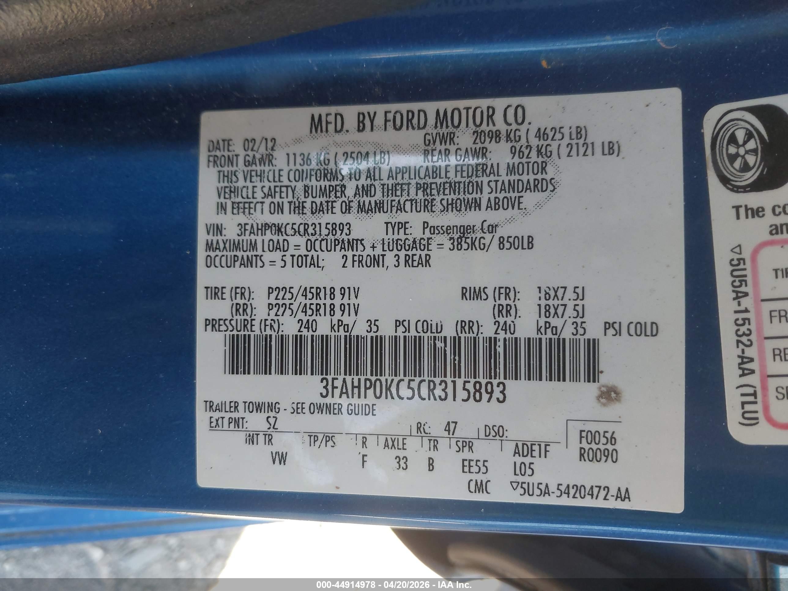 FORD FUSION image 9