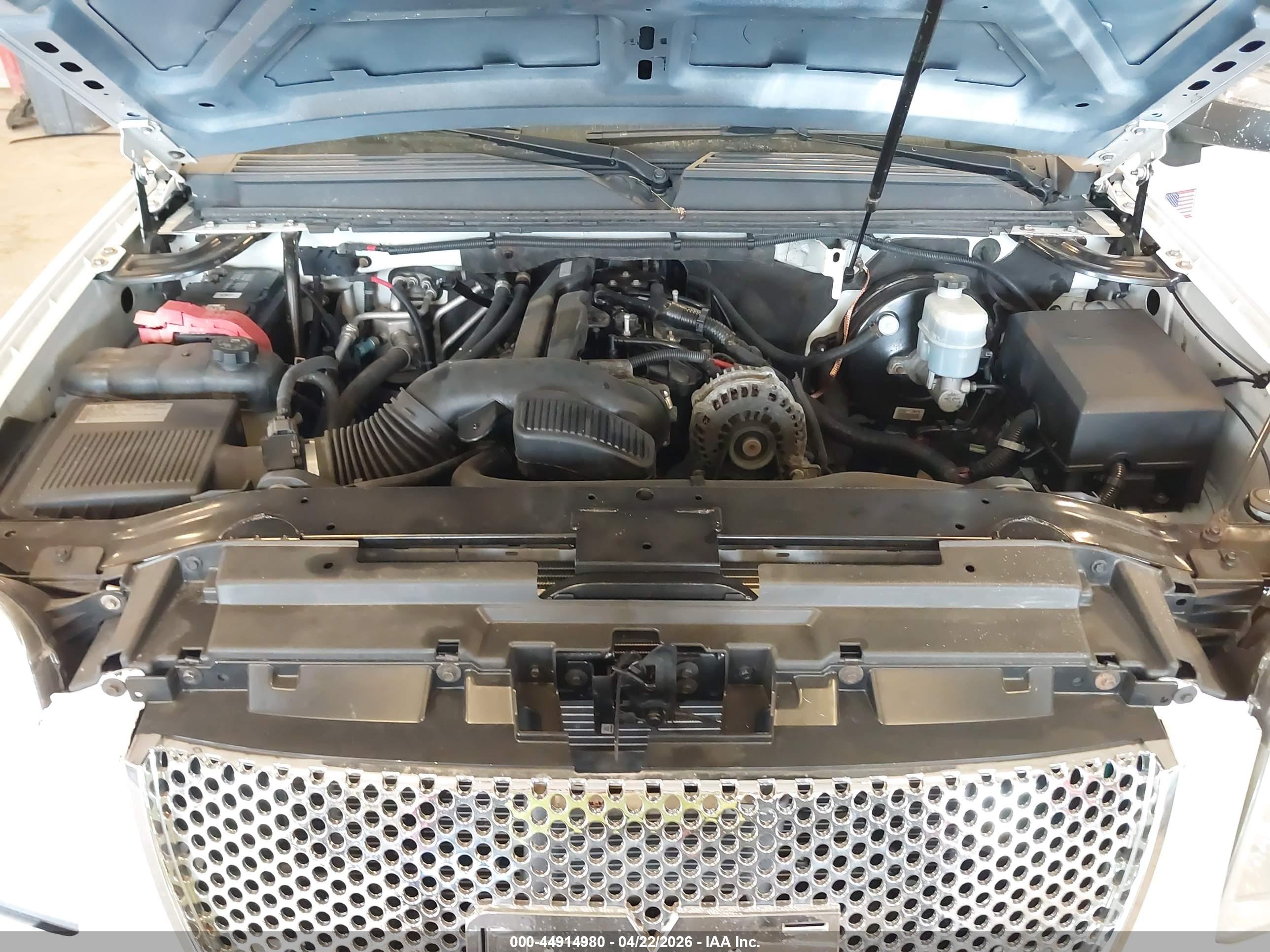 GMC YUKON image 10