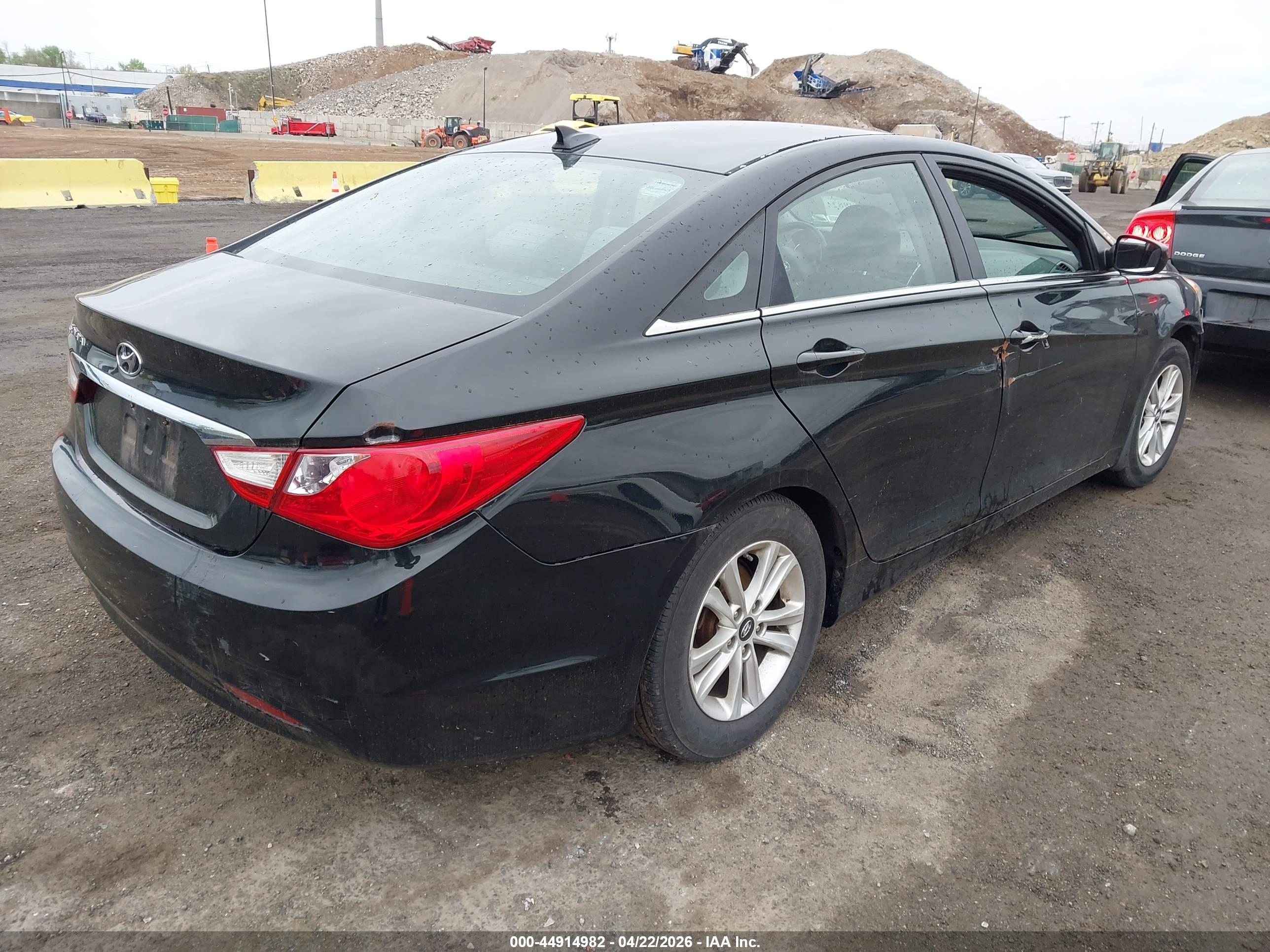 HYUNDAI SONATA image 4