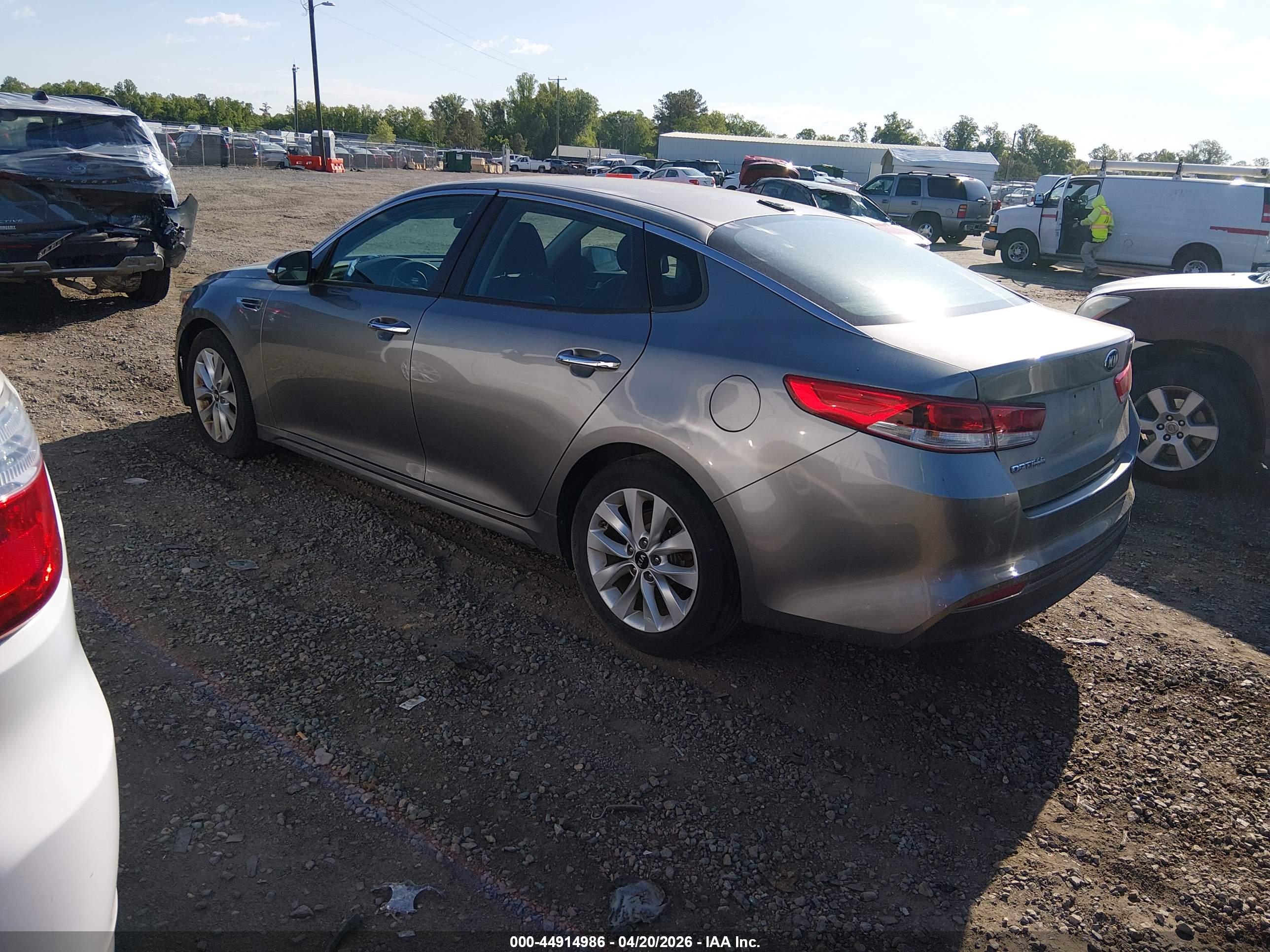 KIA OPTIMA image 3