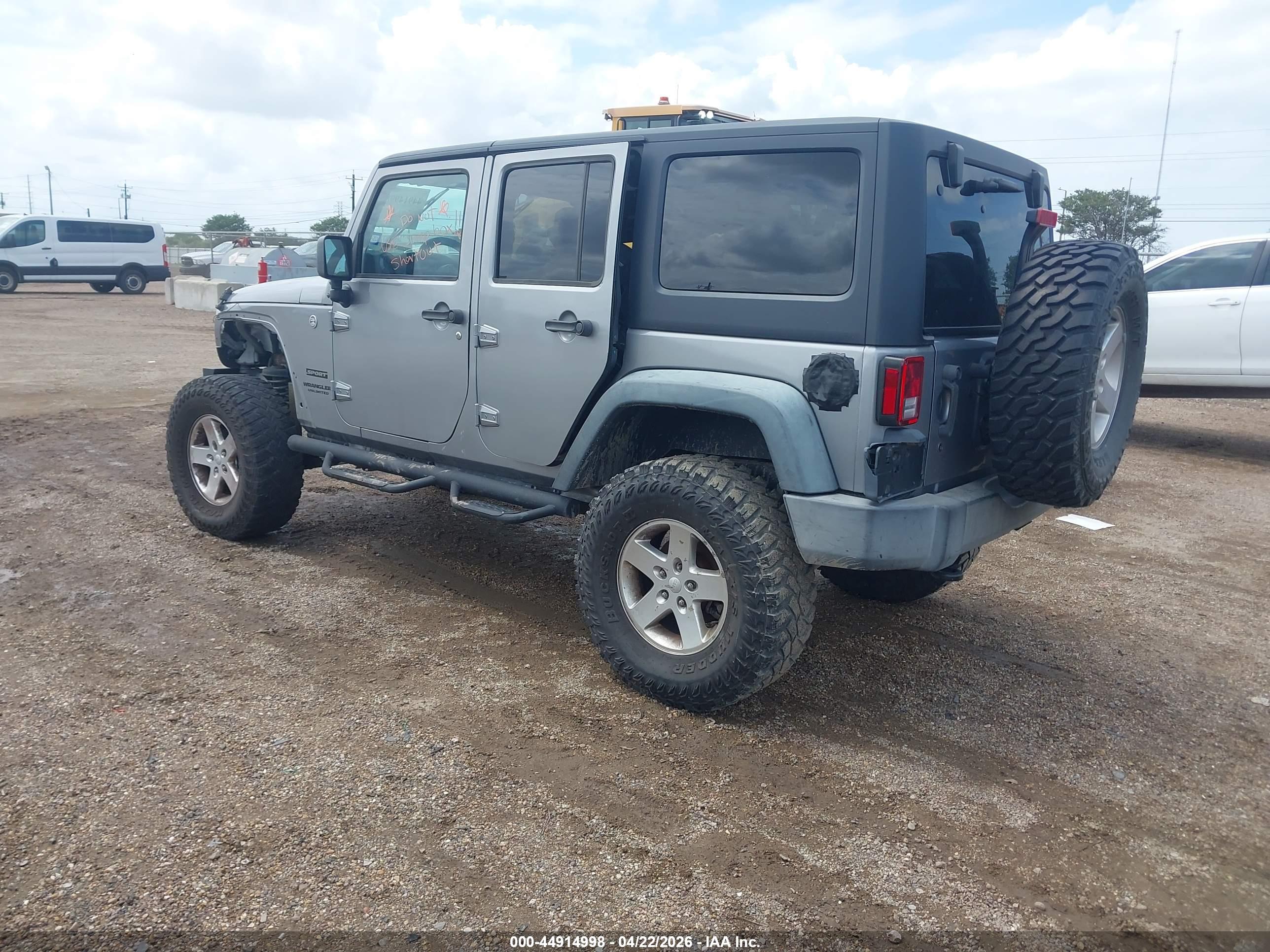 JEEP WRANGLER image 3