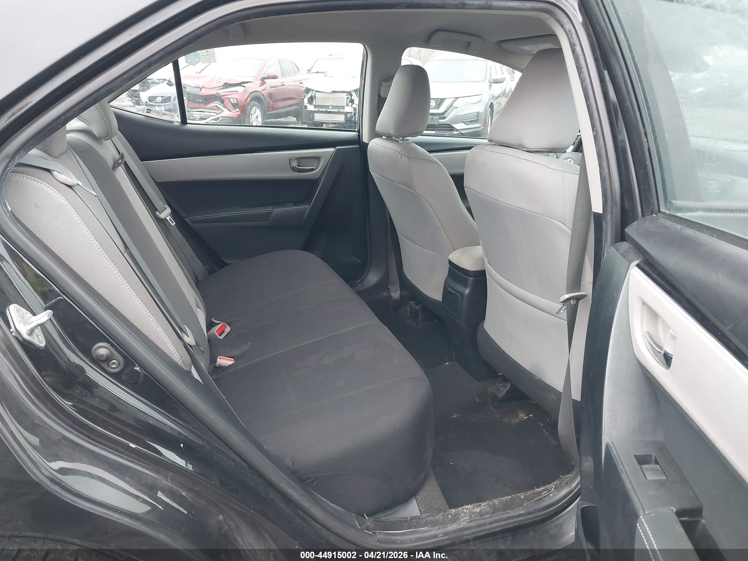 TOYOTA COROLLA image 8