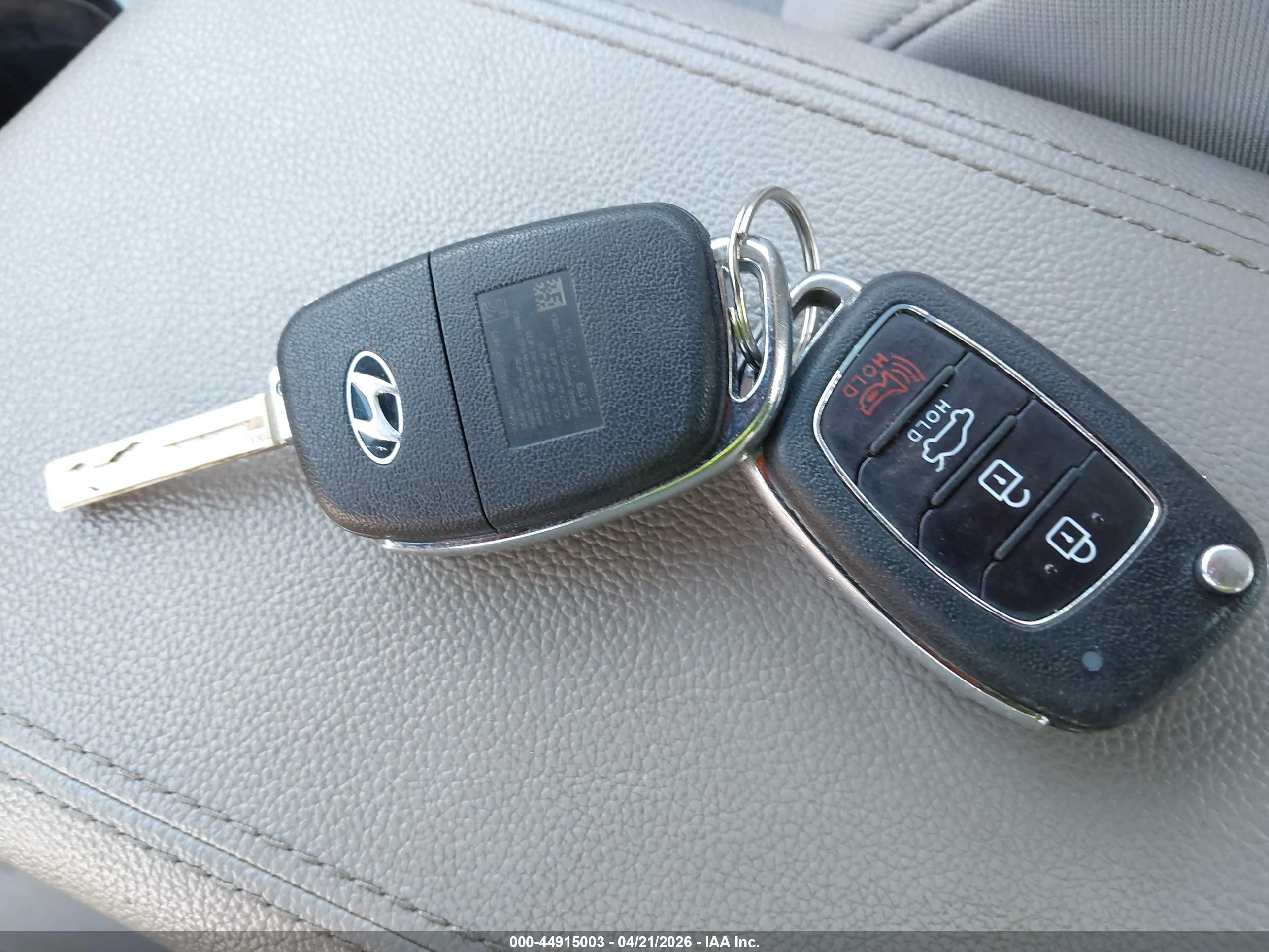 HYUNDAI SONATA image 11